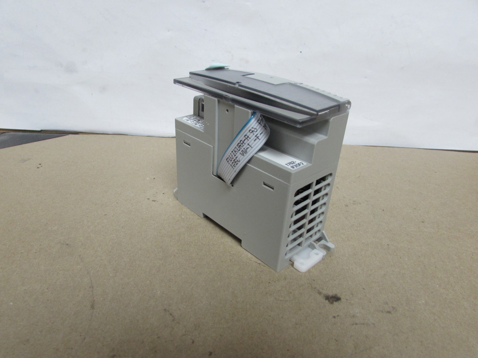 ALLEN BRADLEY 1762-1F20F2 Micrologix 1200 2 Channel input ( NEW – OPEN BOX )