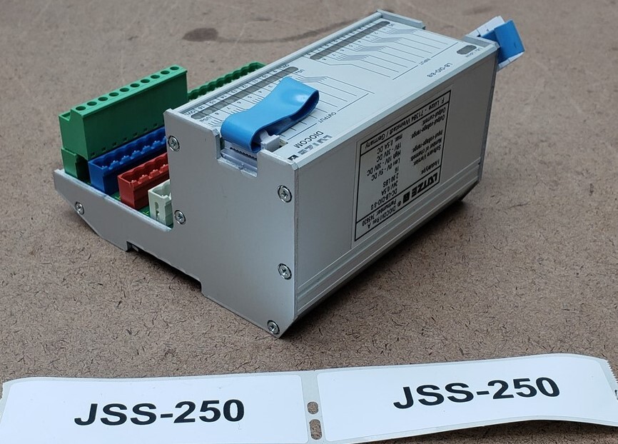 Lutze 745630 DIOCOM Rev A DC-LB-DIO-8/8 24V 1/2A Local Bus Expansion Module New