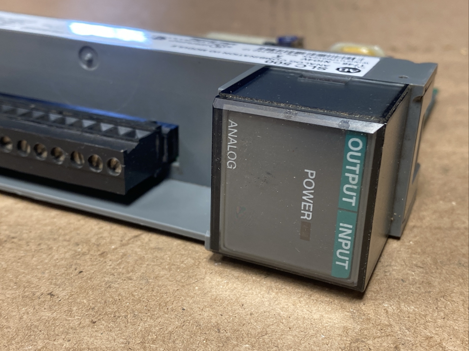 Allen Bradley Analog Combination I/O Module 1746-NIO4V Ser A NI04V FAST SHIPPING