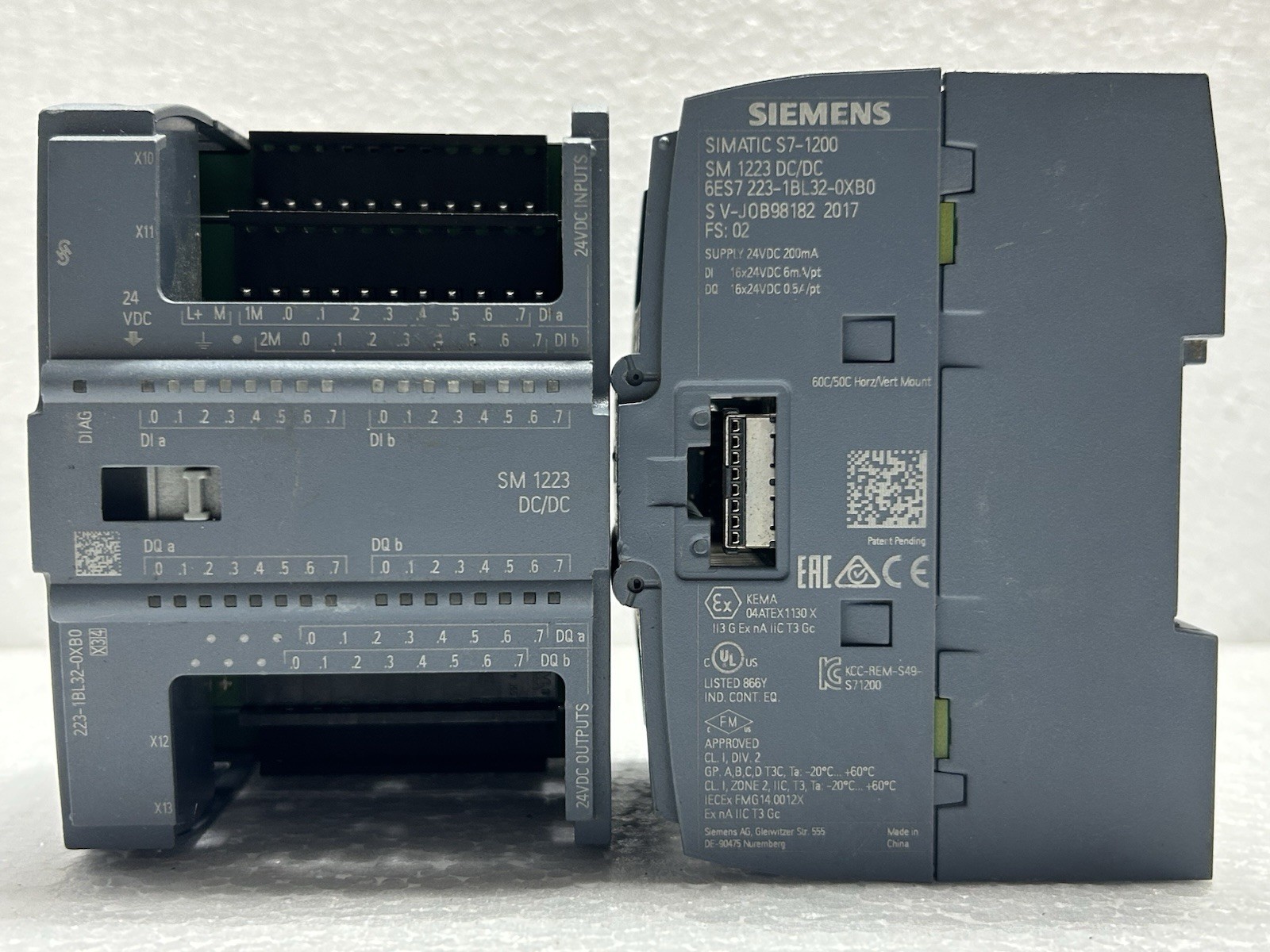 LOT OF 2 PCS SIEMENS 6ES7223-1BL32-0XB0 DIGITAL I/O MODULE S7-1200 SERIES