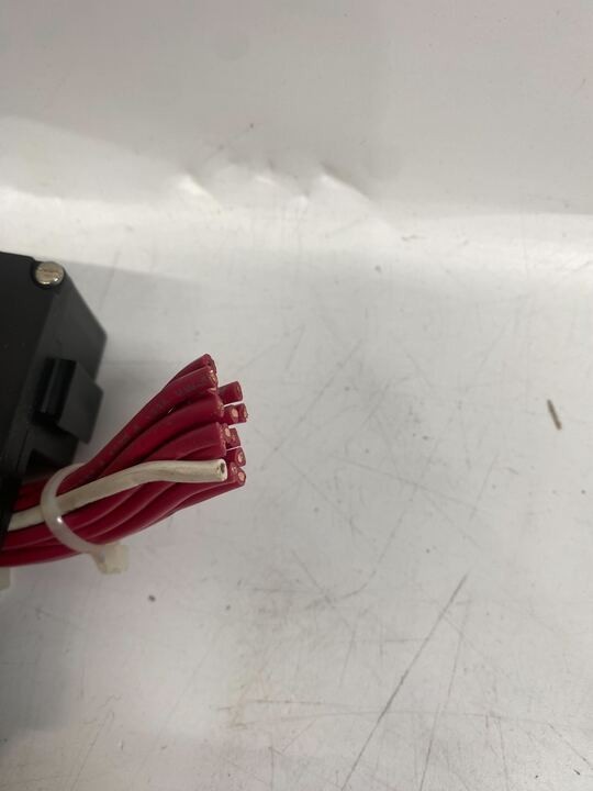 1492-CM1771-LD001 Allen Bradley PLC 5 Adapter 1771-IAD 1771-IBD W10