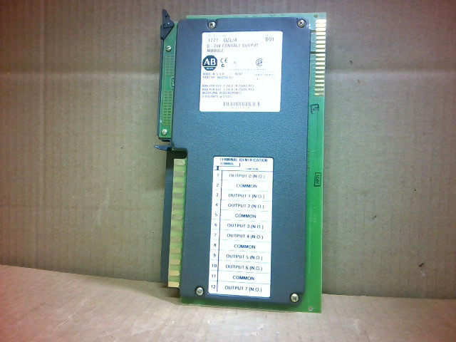 Allen Bradley 1771-OZL/A Contact Output Module – Used