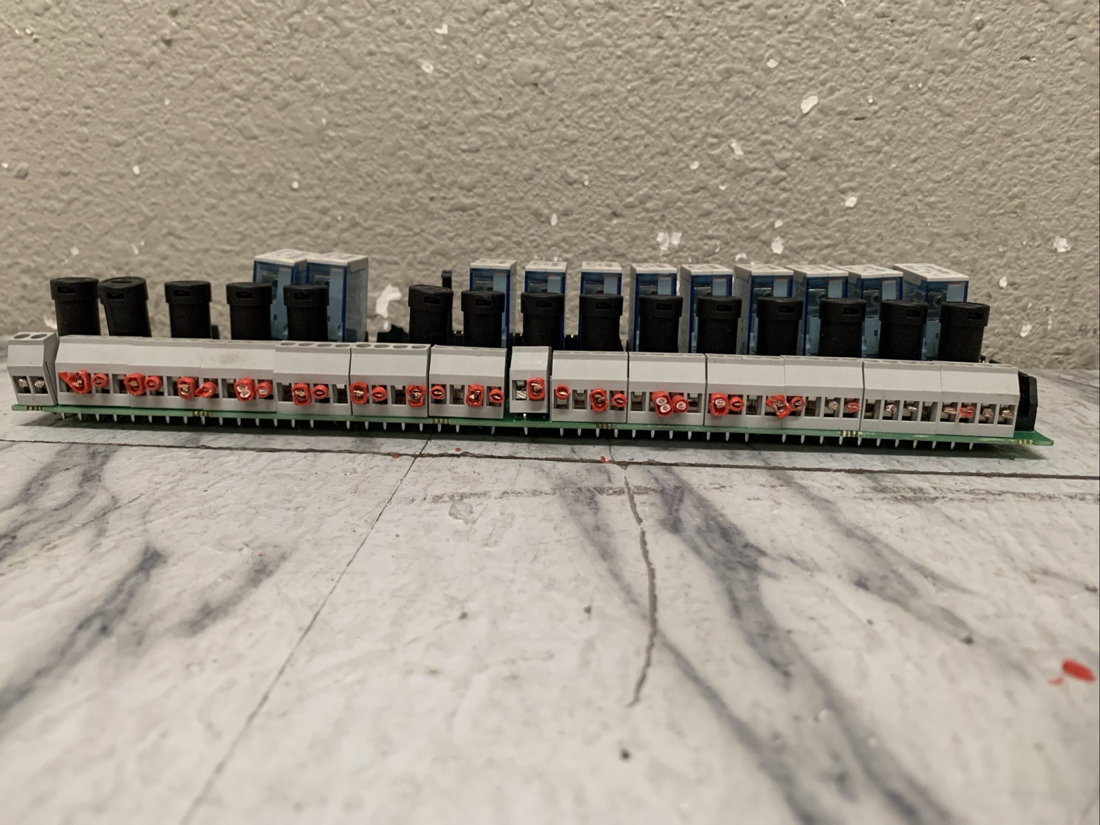 Allen Bradley 1492-XIM4024-16RF