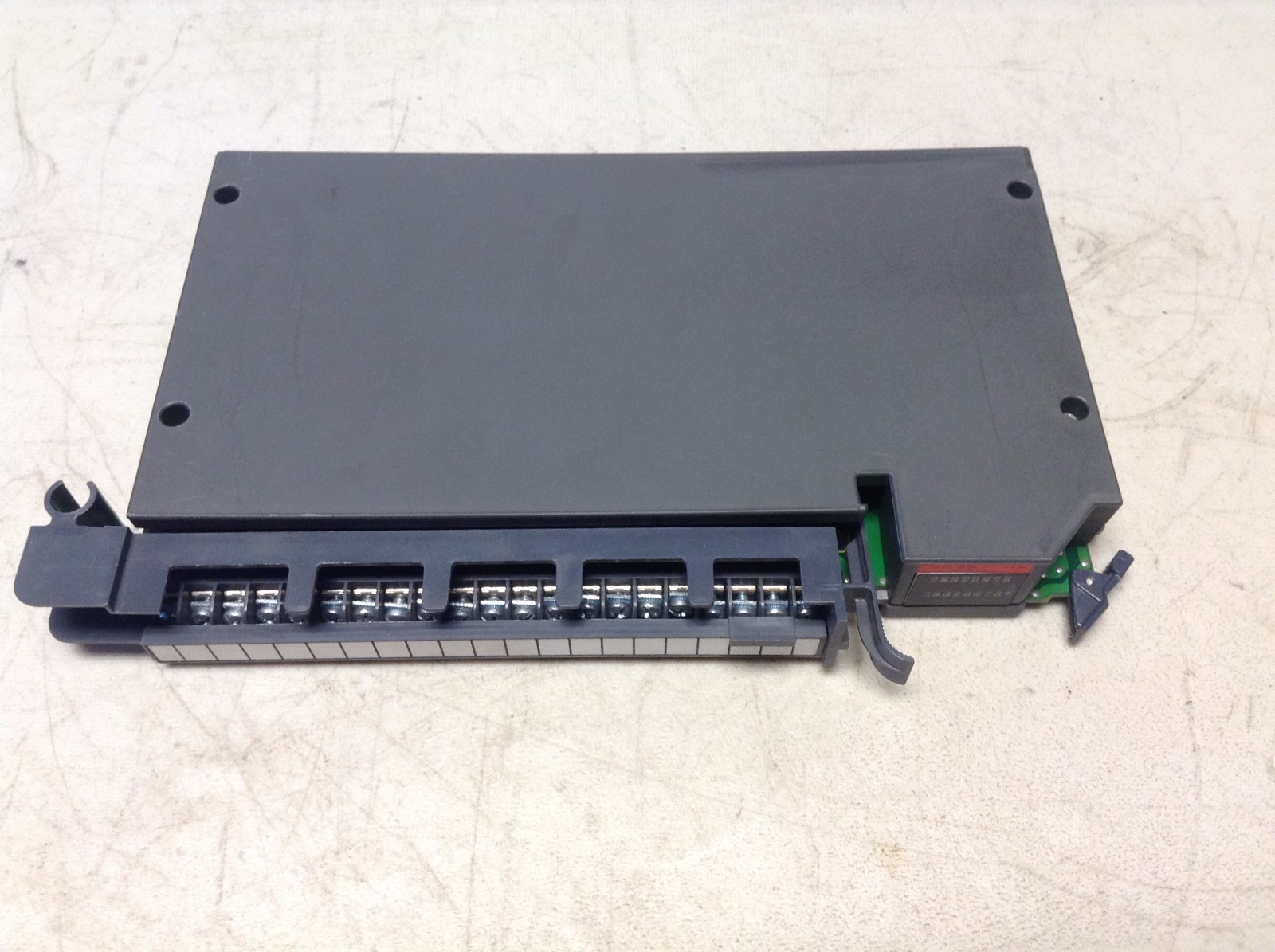 Allen Bradley 1771-IAD/D Ser. D 120 V AC/DC Input Module B03 1771IAD 1771-IAD