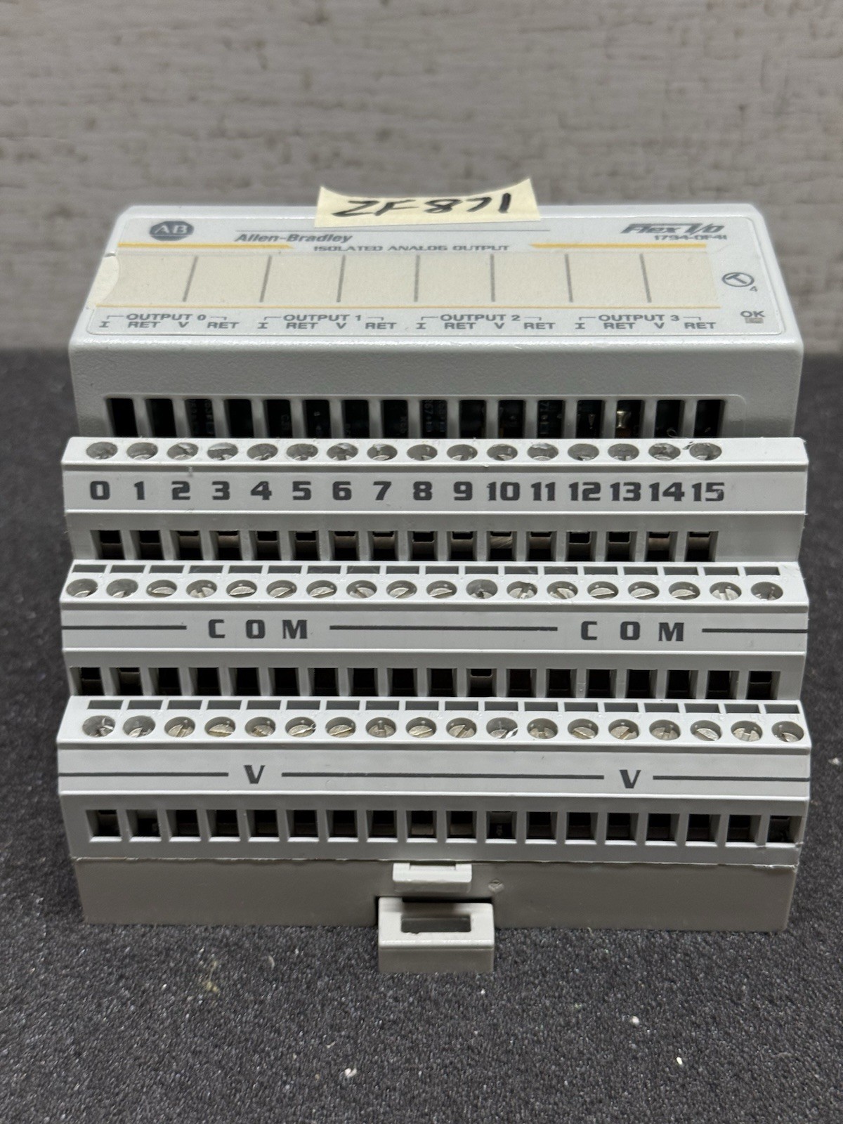 Allen Bradley 1794-OF41 Flex I/O Analog Output & 1794-TB3 Terminal Block Nice