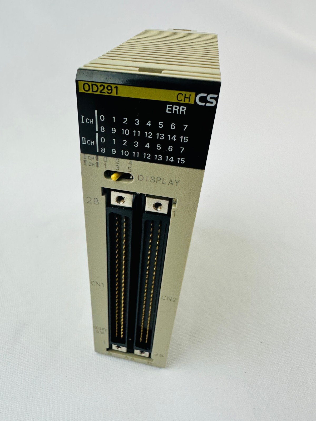 Omron CS1W-OD291 Output Unit