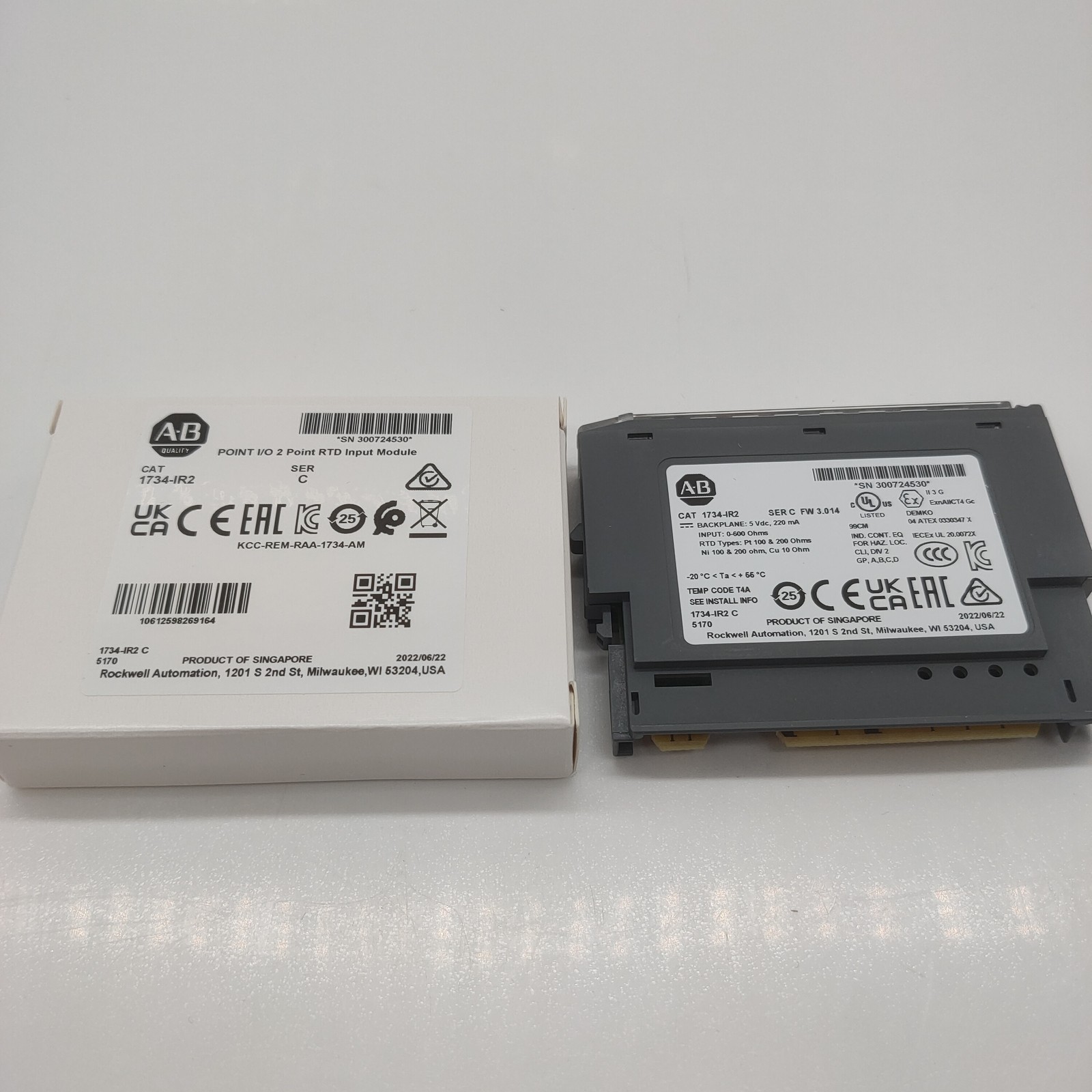 Allen-Bradley 1734-IR2 SER C New Factory Sealed Thermocouple RTD Input Module