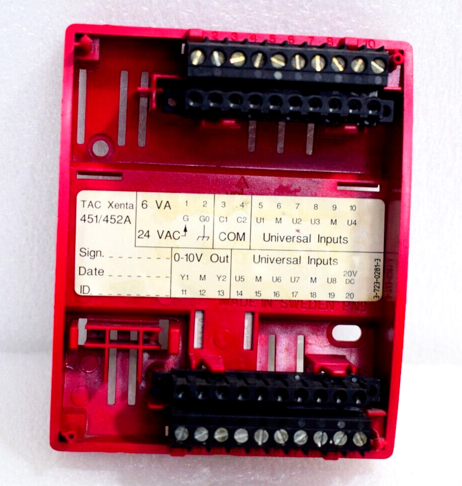 TAC XENTA 451/452A UNIVERSAL INPUT AND ANALOG OUTPUT MODULE BASE