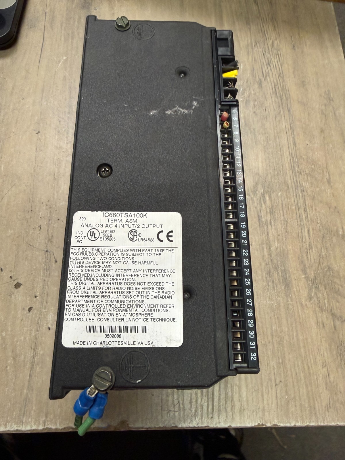 GE FANUC,IC660BBA106,GENIUS BLOCK I/O MODULE UNTESTED READ