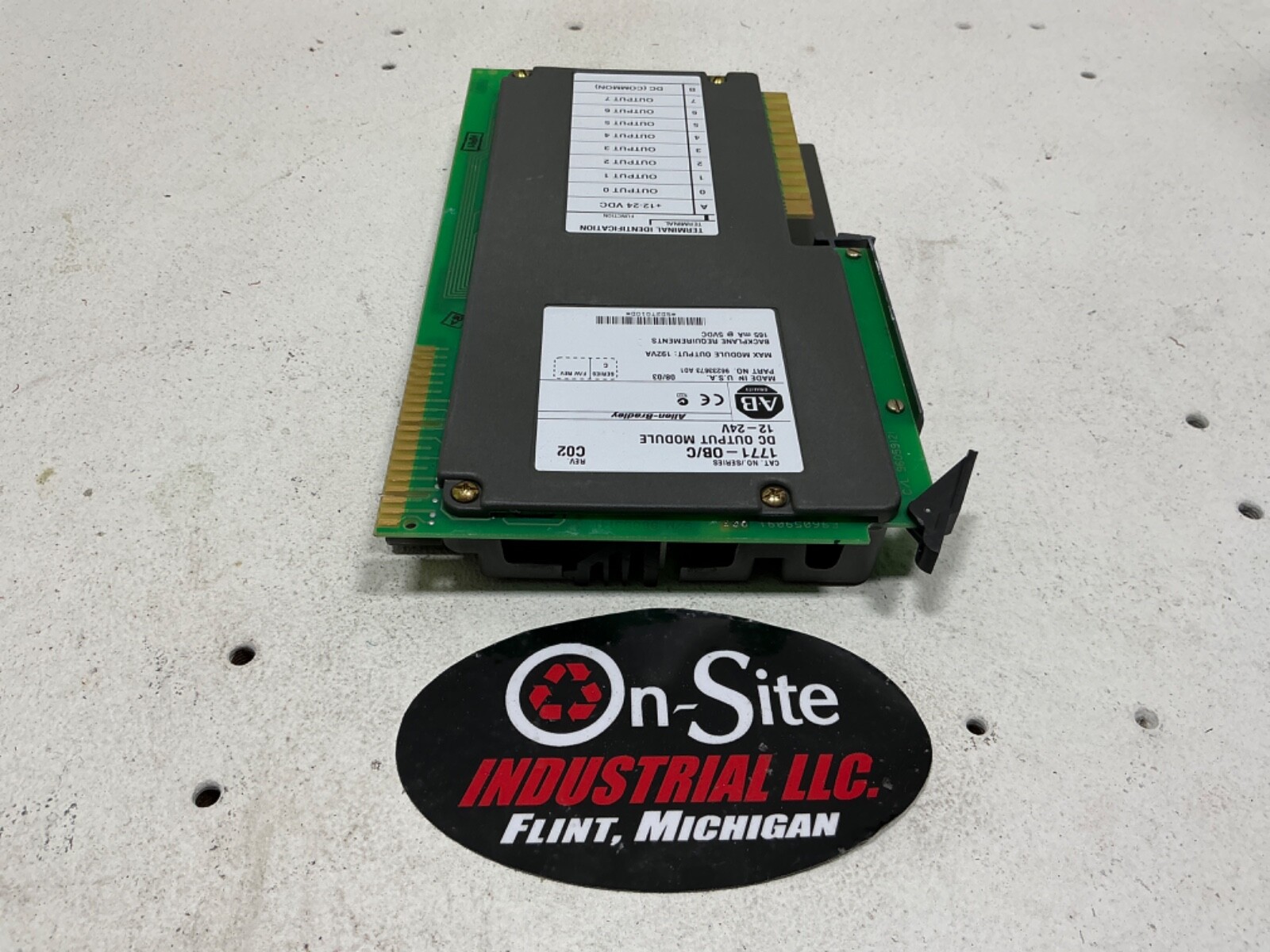 ALLEN-BRADLEY 1771-OB/C SERIES C REV C02 DC OUTPUT MODULE 12-24 V
