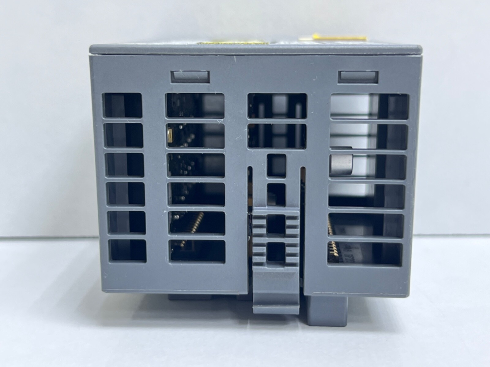 ABB DA501 / 1SAP250700R3001 DIGITAL/ANALOG IN/OUT MODULE