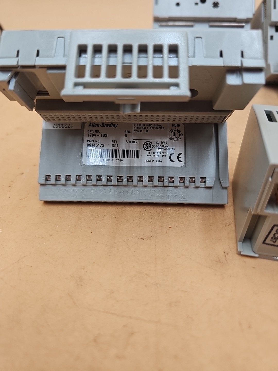 LOT OF 4 Allen Bradley 1794-IV16 Series A Flex I/O Input Modules 1794-TB3