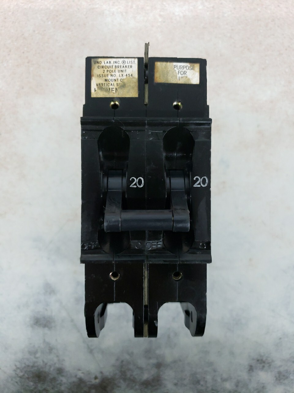 Heinemann CD2-Z521-6 2-Pole Circuit Breaker 240V AC 20 Amp