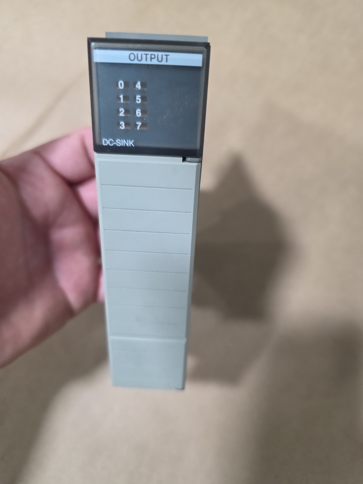 Allen Bradley 1746-OV8 Series A SLC 500 DC Output Module