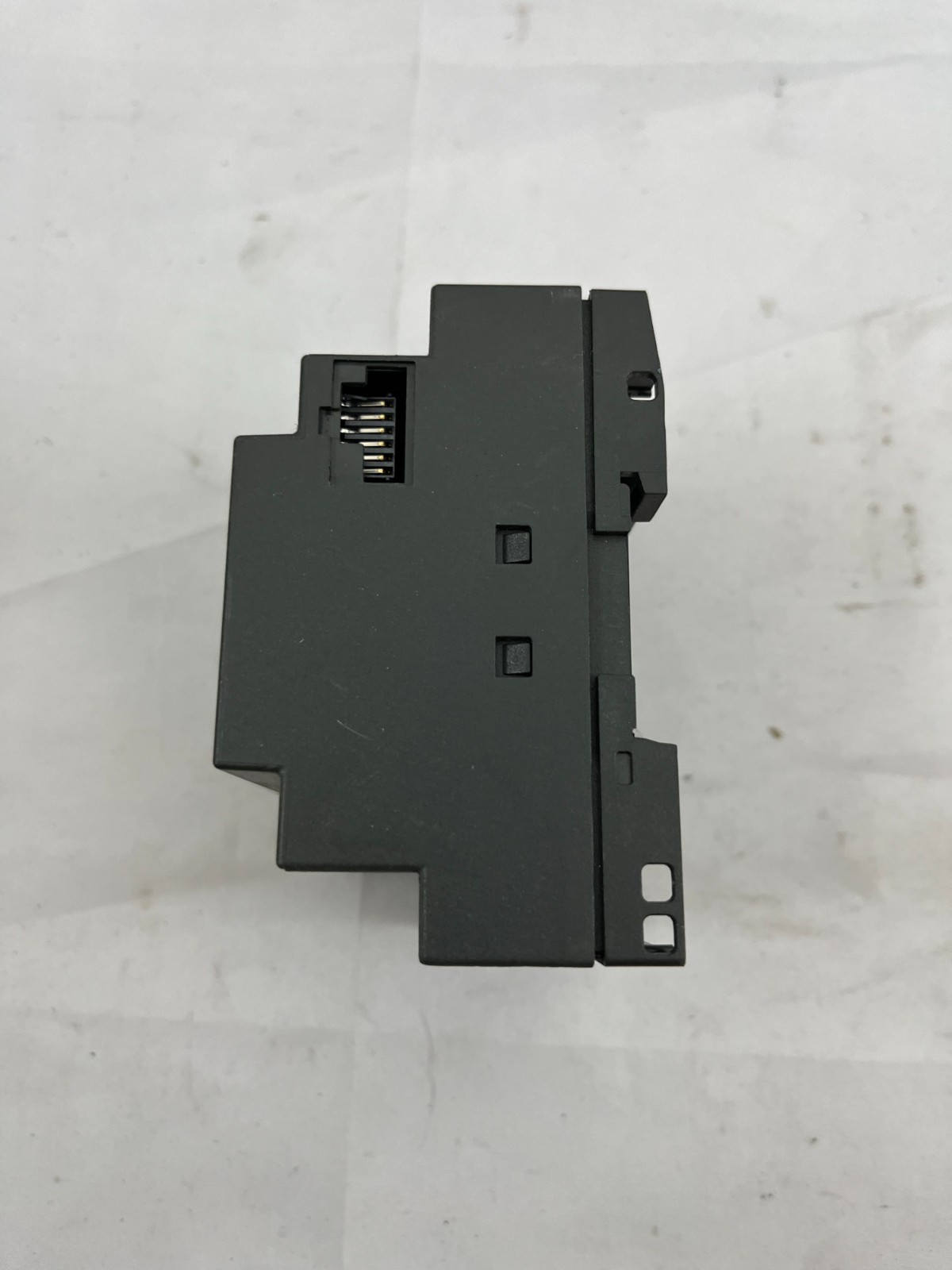 Siemens LOGO! 12/24RCo Logic Module 6ED1 052-2MD00-0BA6 | 8DI/4Relay DO | 12–24V