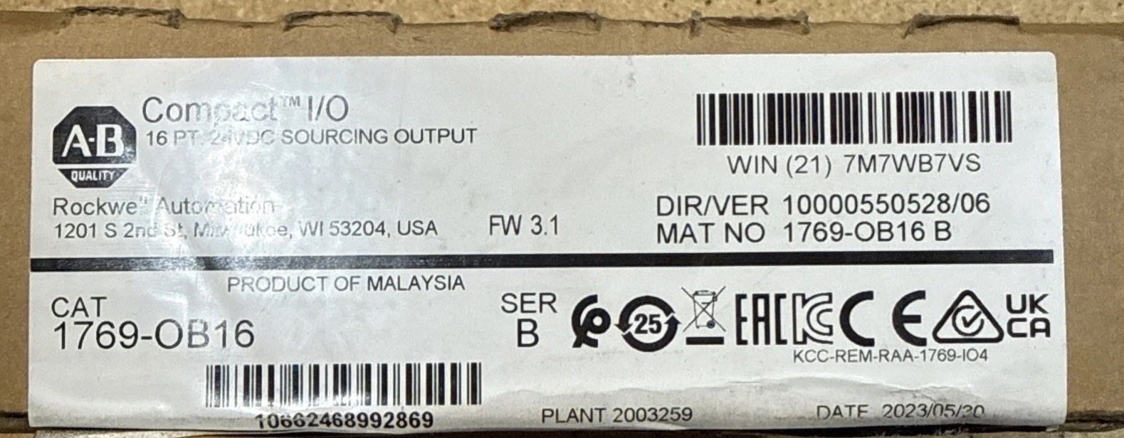 Allen-Bradley 1769-OB16 PLC Output Module, 16-Point, 20.4-26.4VDC