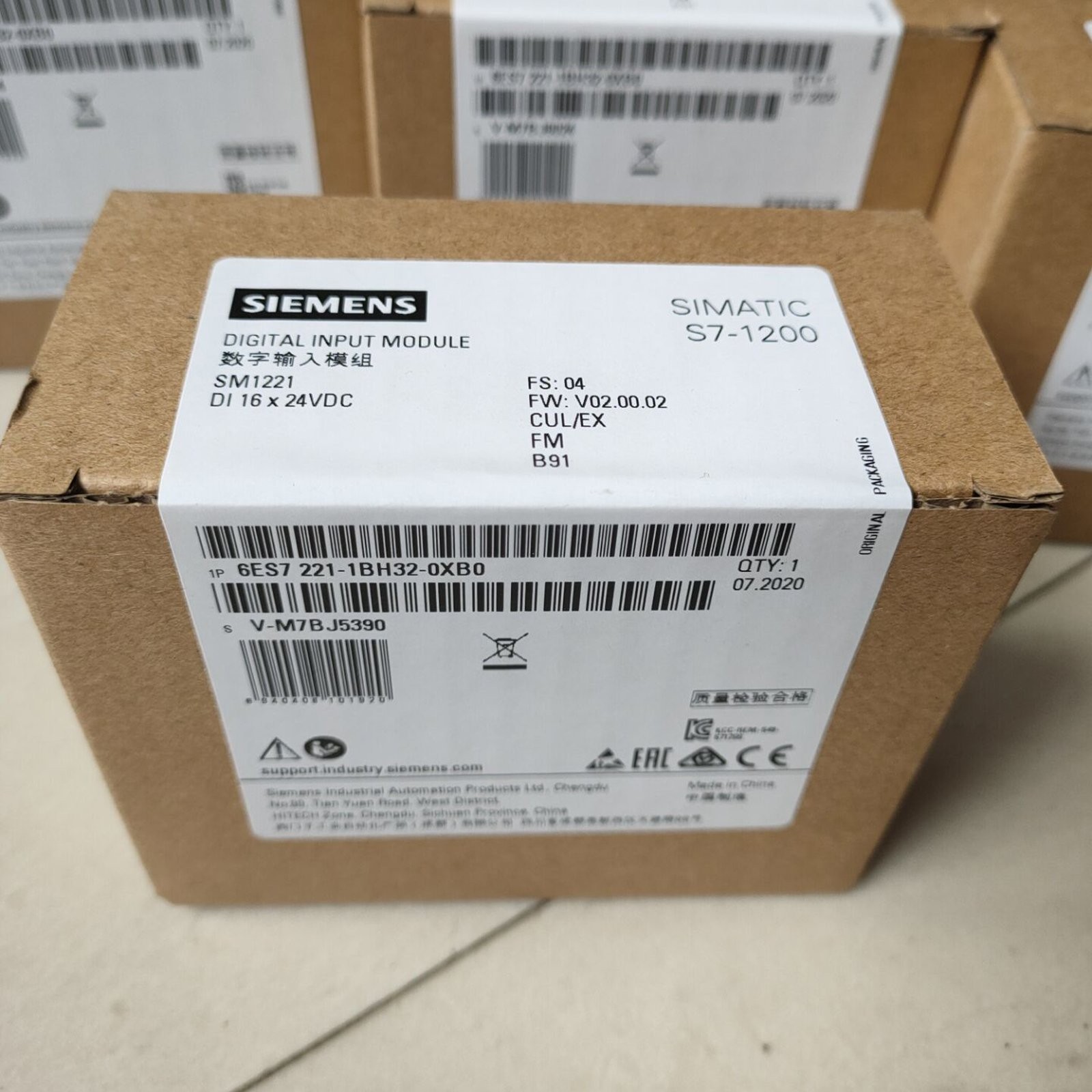 One Brand New SIEMENS PLC Module 6ES7 221-1BH32-0XB0 Free shipping#LJ