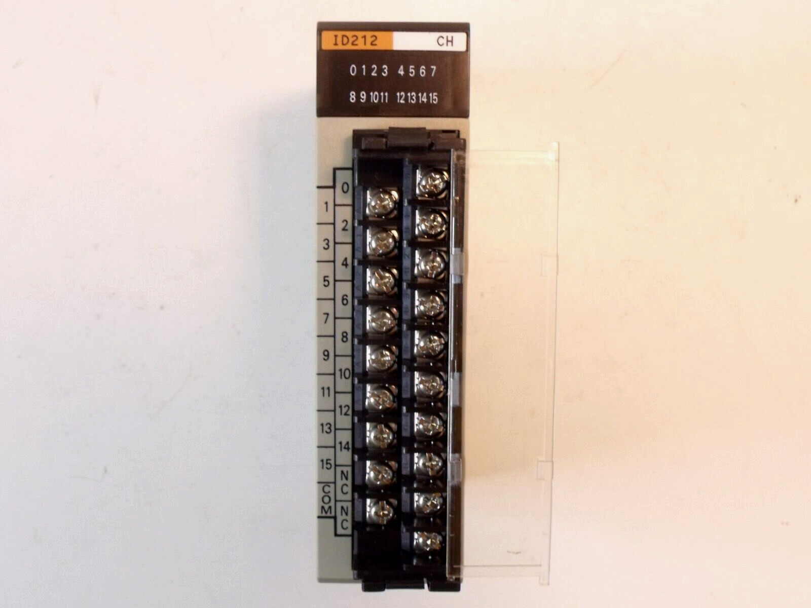 New Omron C200H-ID212 Sysmac Input Module: 24VDC, 16 pt