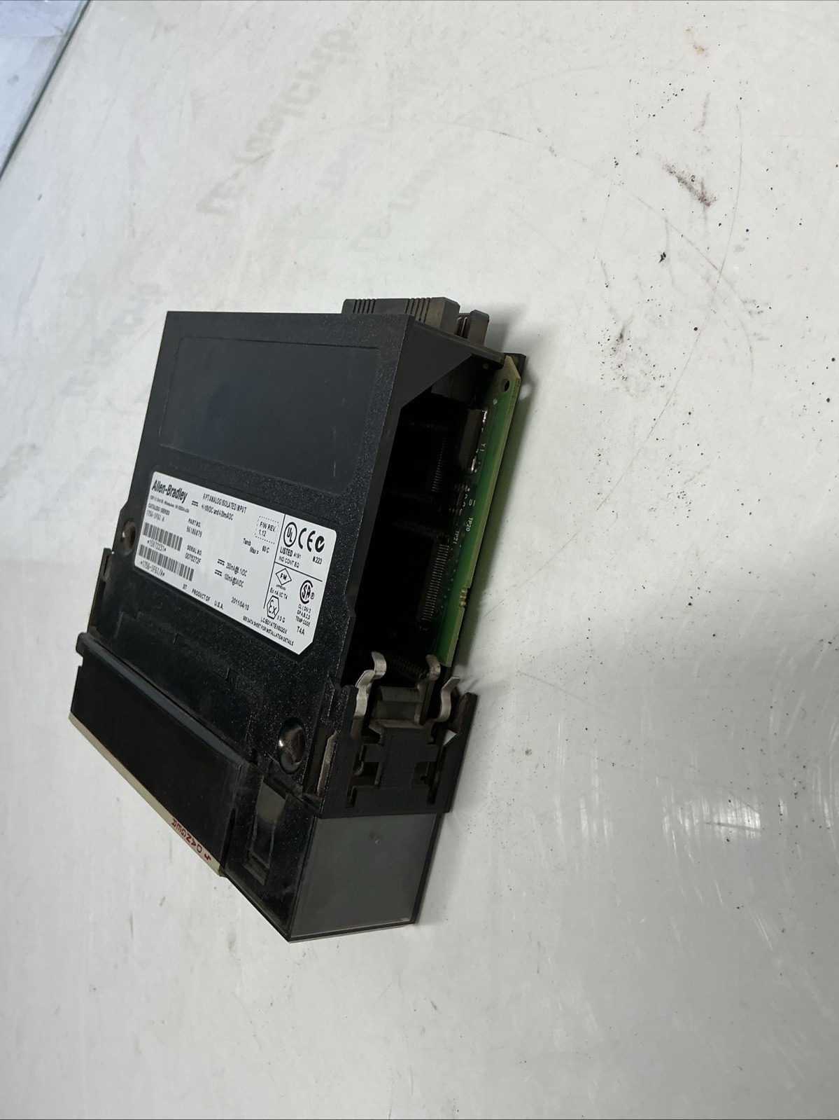 Allen-Bradley 1756-IF6I Series A Analog Isolated Input. Z-070