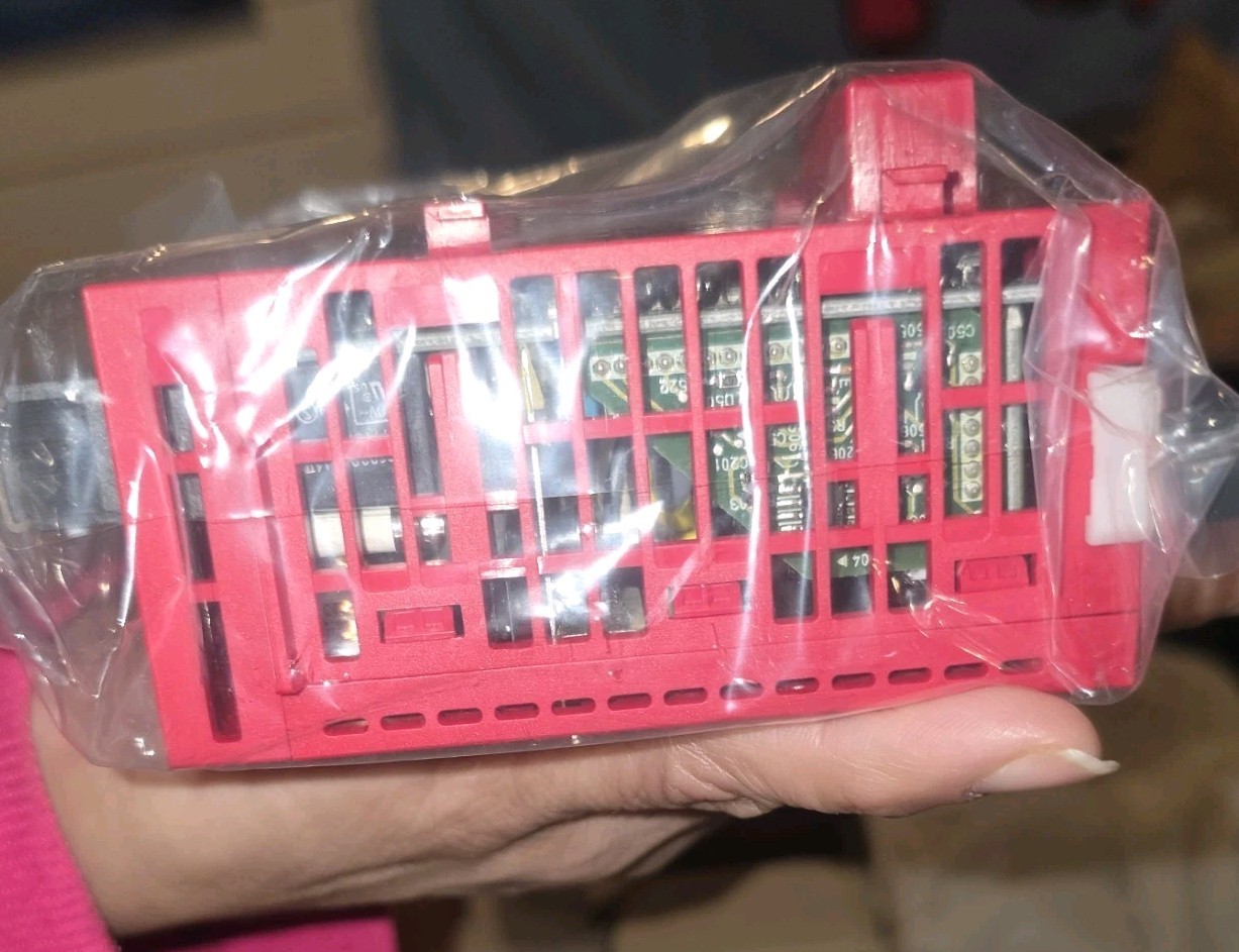 Mitsubishi MELSEC L61P PLC Power Supply Module 100–240V Industrial Automation
