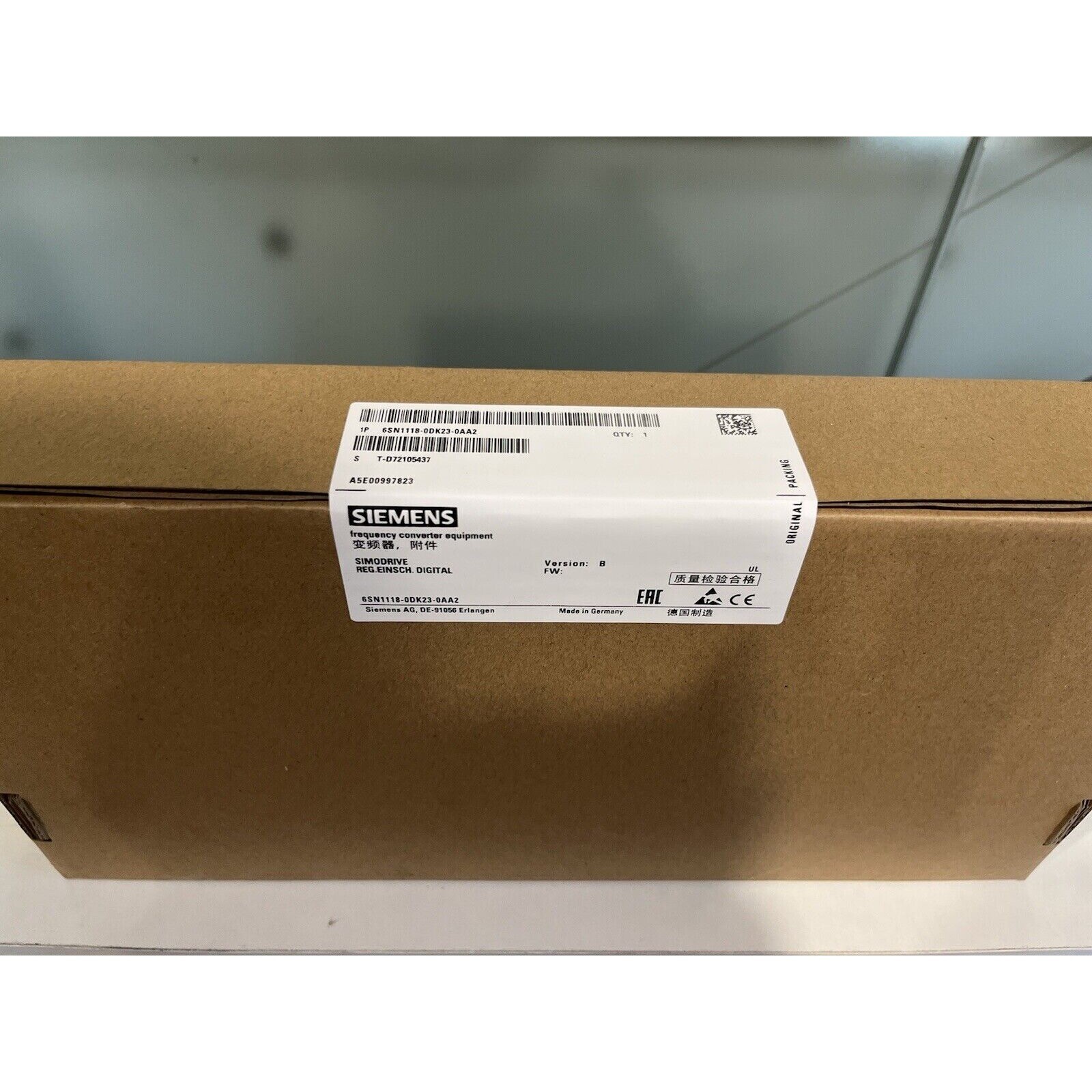 New Siemens SIMODRIVE 611 DIGITAL 6SN1118-0DK23-0AA2 6SN1 118-0DK23-0AA2