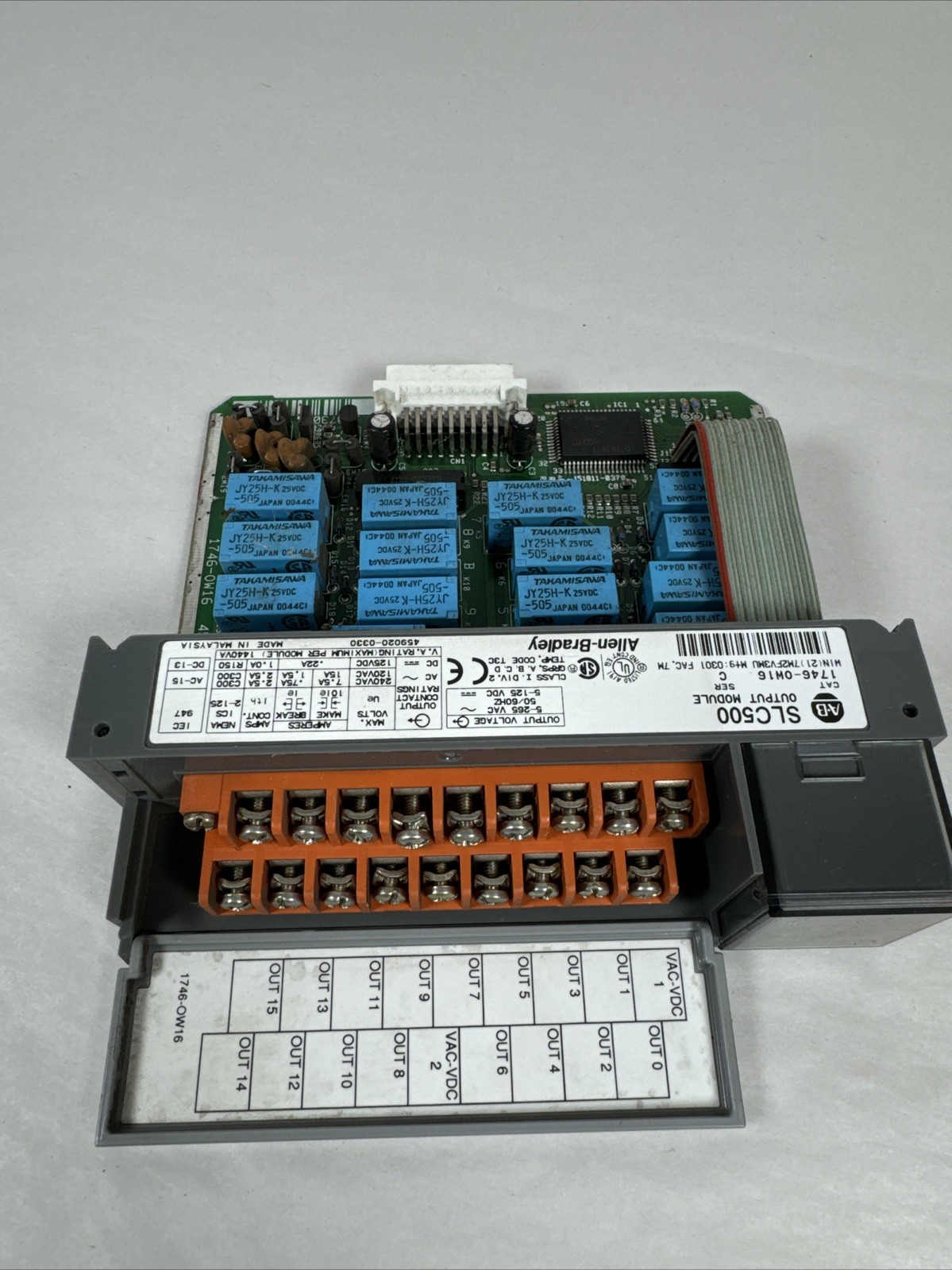 Allen Bradley 1746-OW16 Ser. C Output Module SLC 500 1746OW16