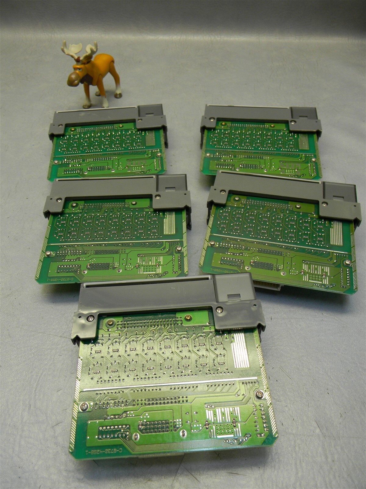 Allen Bradley 1746-OB32 SER C SLC500 Output Module Lot of 5