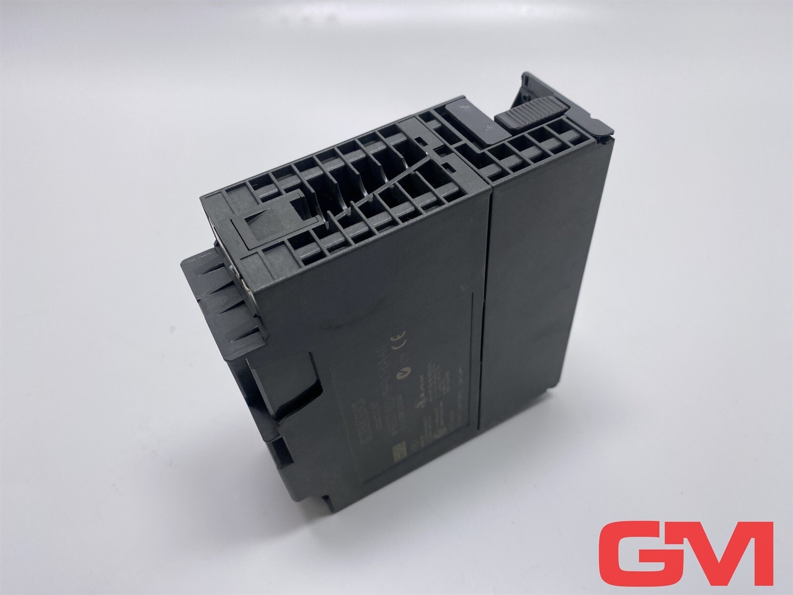 Siemens Digital Output 6ES7322-1BF01-0AA0 E: 04 Slightly Damaged