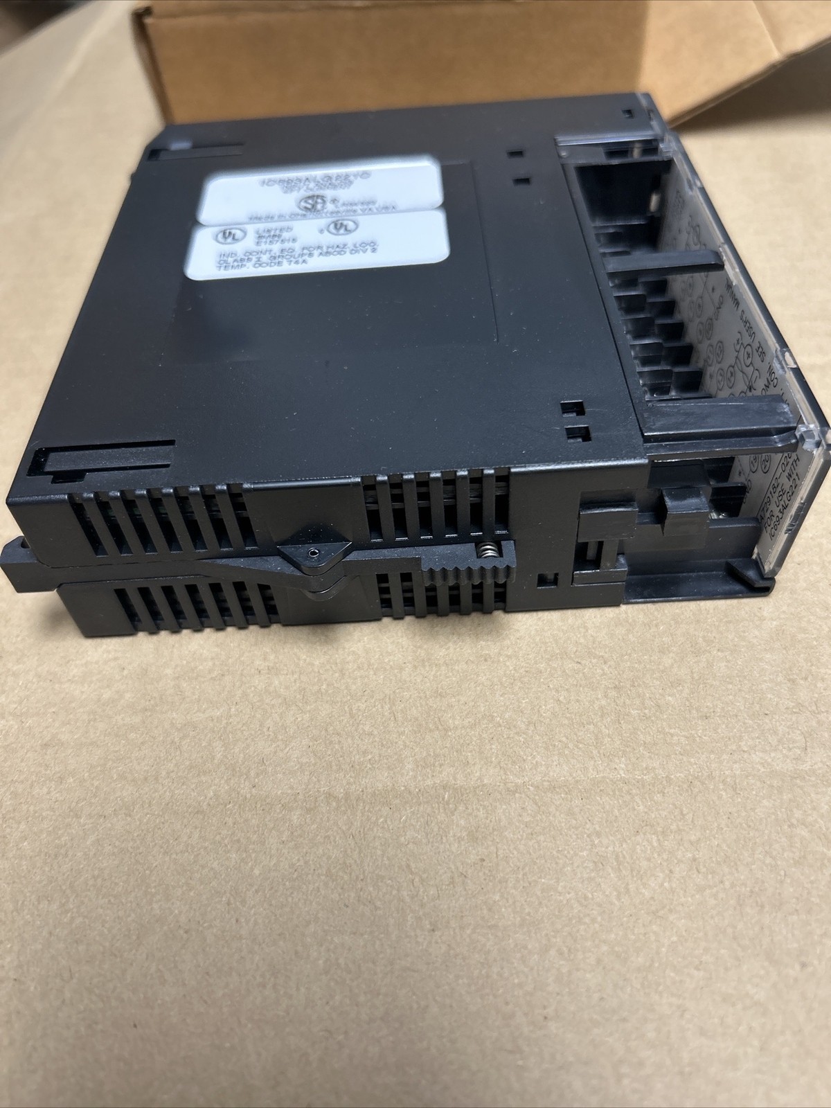 New GE Fanuc IC693ALG221C Free Shipping New in Box New Factory Sealed PLC 1PC US