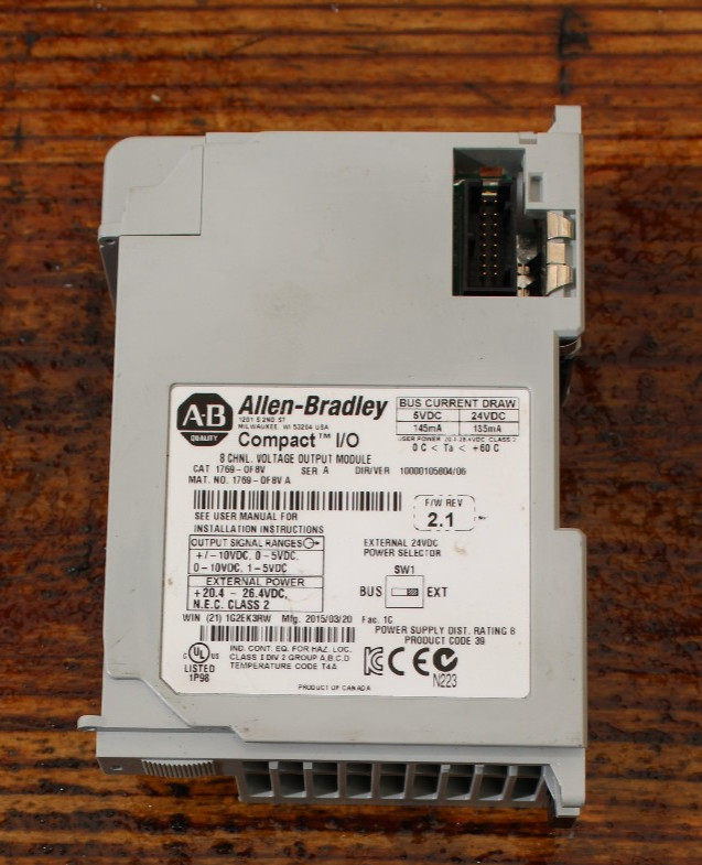 Allen Bradley 1769-OF8V /A CompactLogix 8-Channel Analog Voltage Output Module