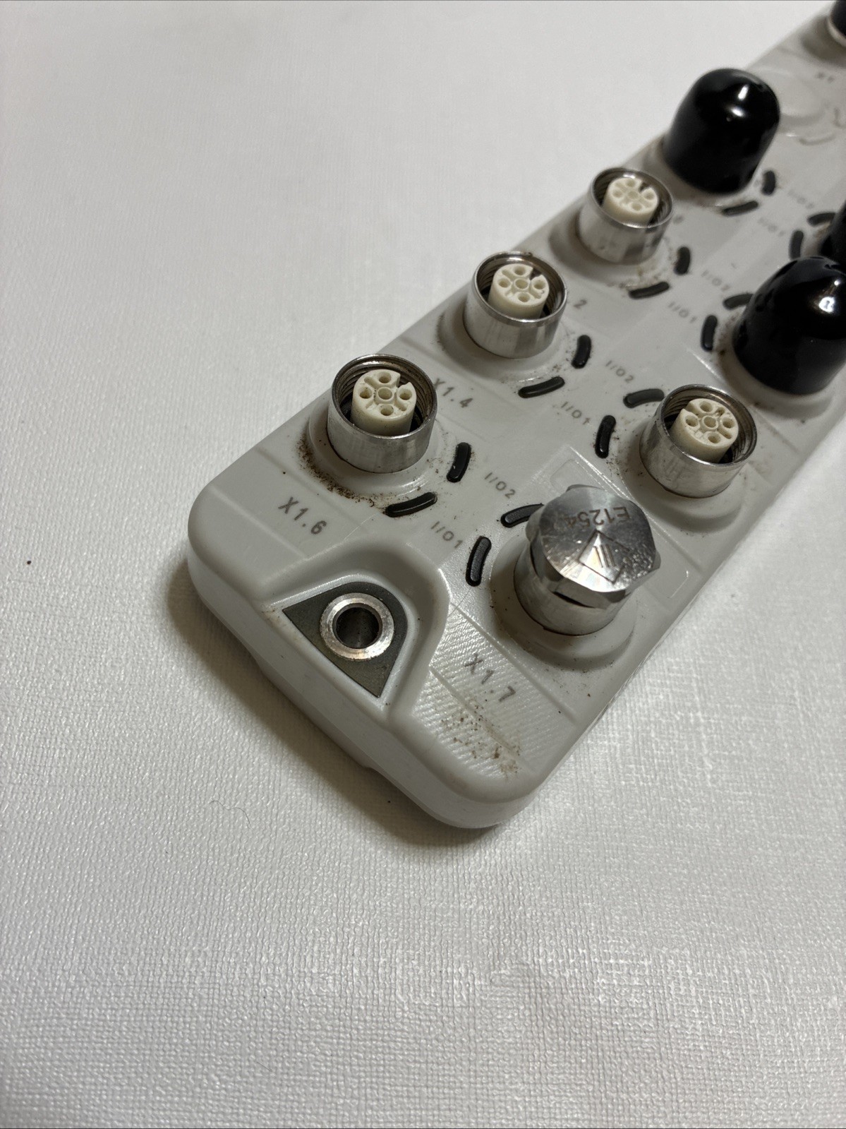 IFM – efector AL2205 IO-Link input/output module