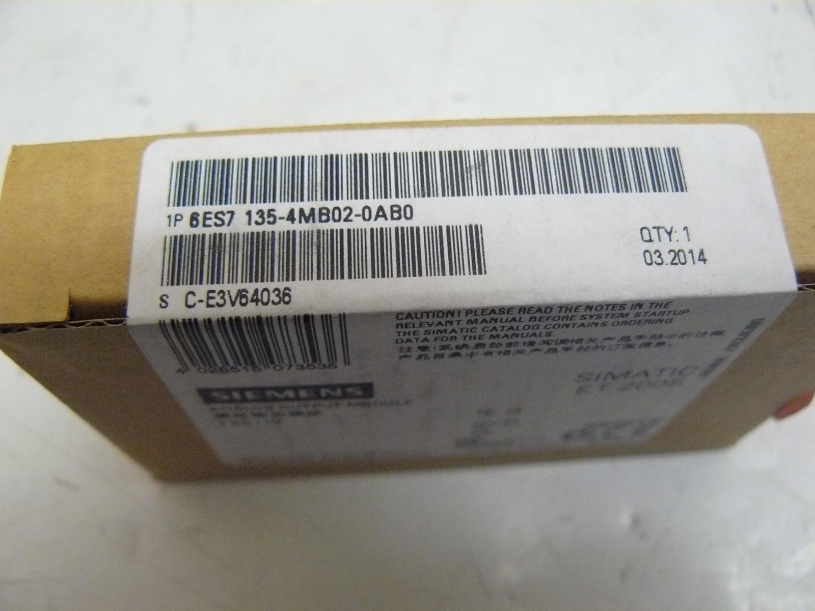 SIEMENS 6ES7-135-4MB02-0AB0 SIMATIC DP ELEC MODULE 2 AO I HIGH FEATURE NEW