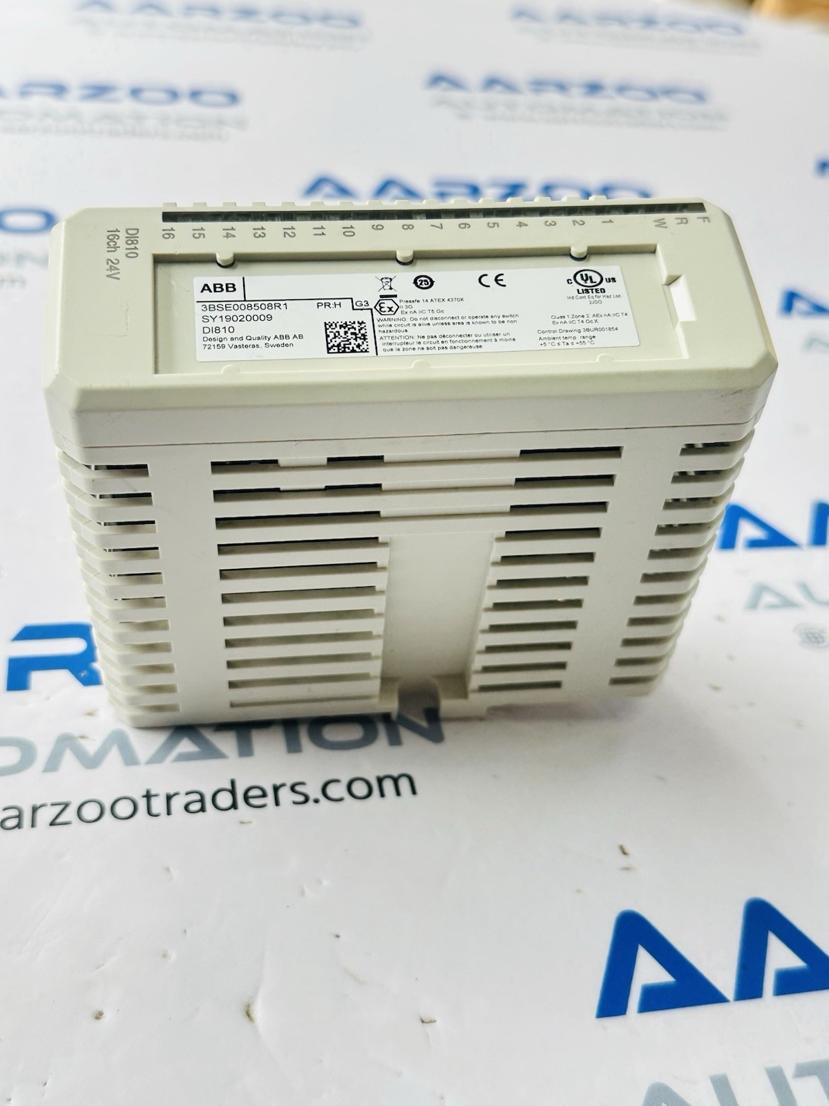 Abb di810 3bse008508r1 digital input module * New Without Box *