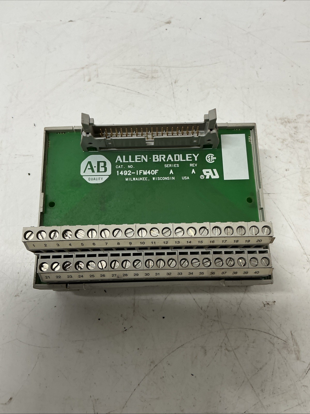 Allen-Bradley 1492-IFM40F Series A Interface Module. H-073