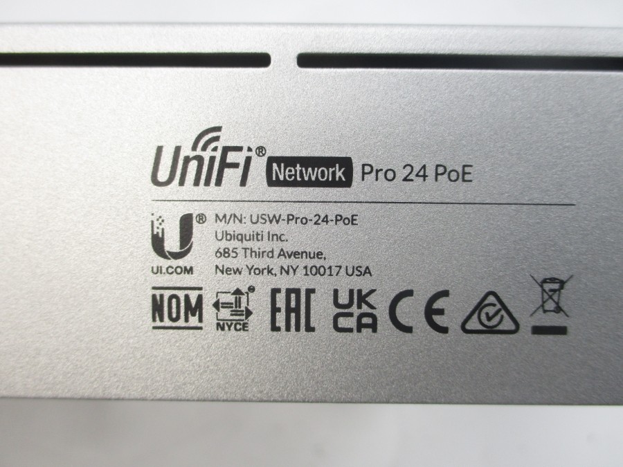 UBIQUITI UNIFI USW-PRO-24-POE 100-240V 8.5A NUPI