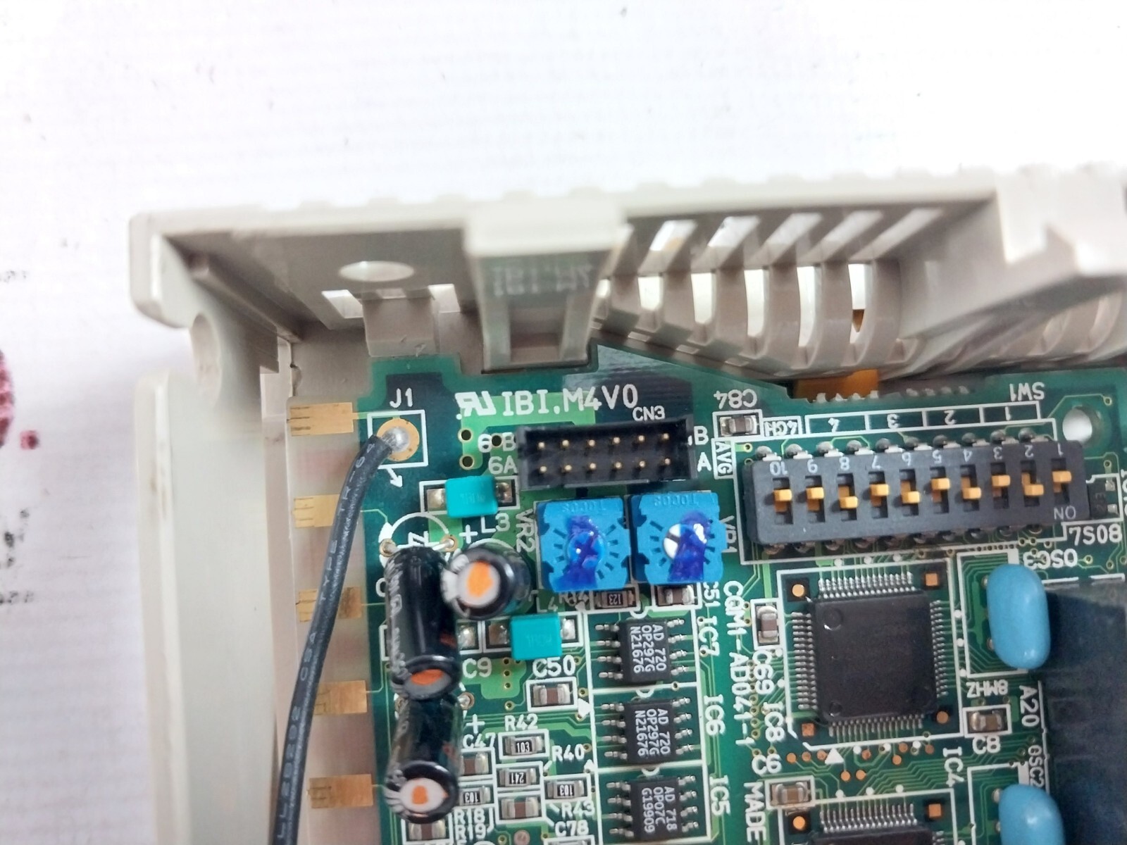 OMRON CQM1-AD041 Analog Input Unit IBI.M4V0