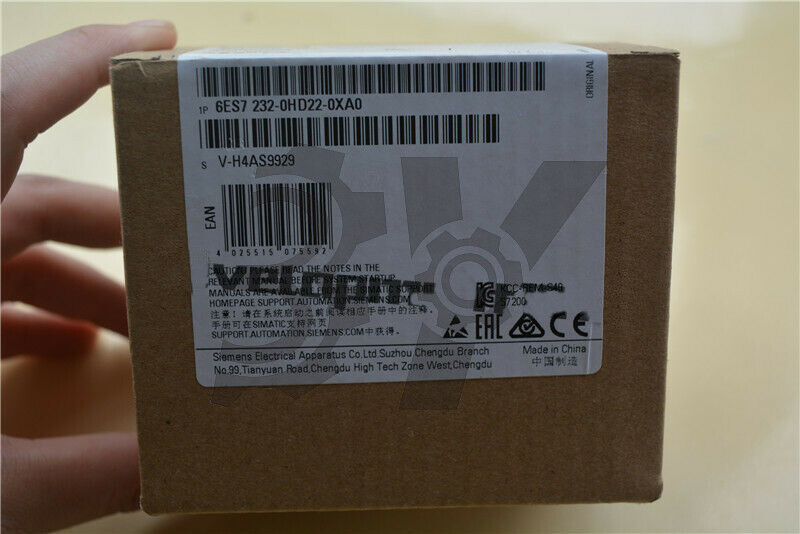 ONE NEW Siemens 6ES7232-0HD22-0XA0 6ES7 232-0HD22-0XA0