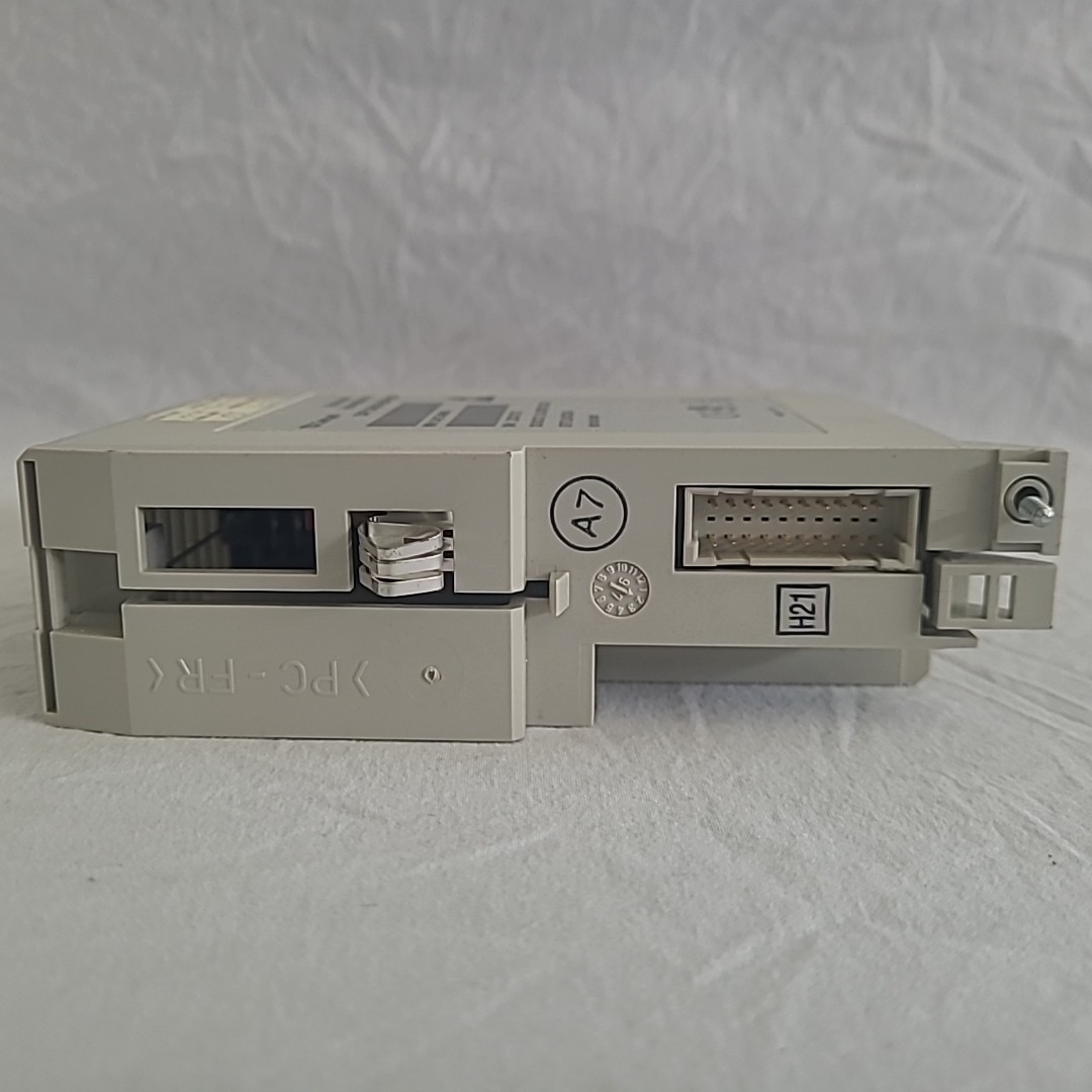 Schneider Automation Short Circuit Proof DAP 216N/AS-BDAP-216N 2×8 24VDC 0.5A