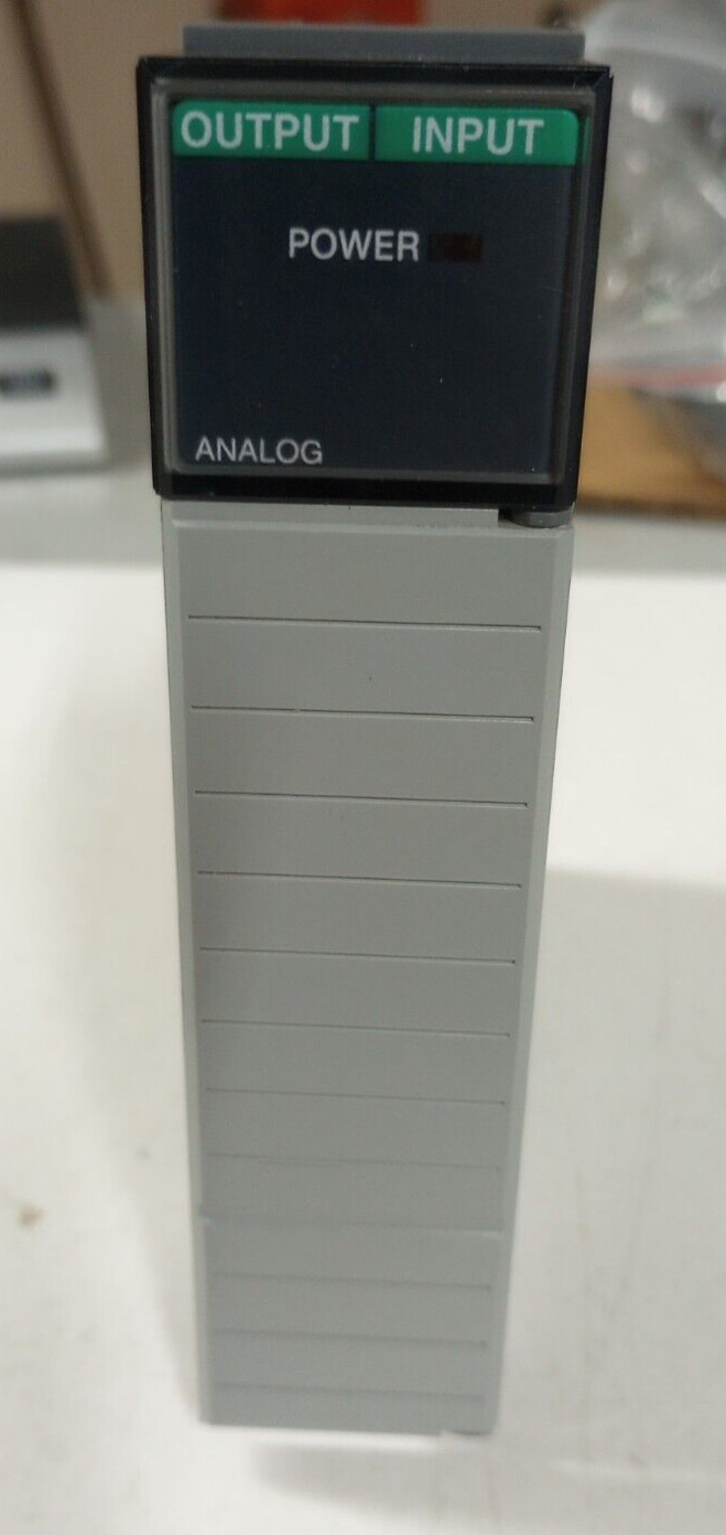 1746-NIO4V ALLEN BRADLEY ANALOG COMBINATION MODULE 2012