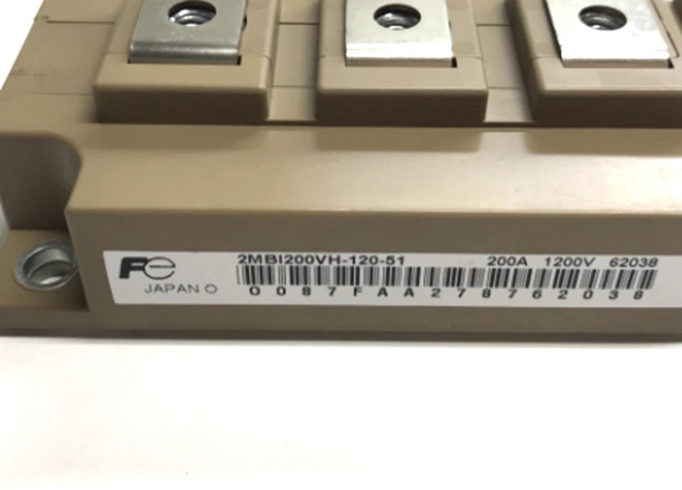 1PCS 2MBI200VH-120-51 FOR FUJI IGBT MODULE 2MBI200VH120-51
