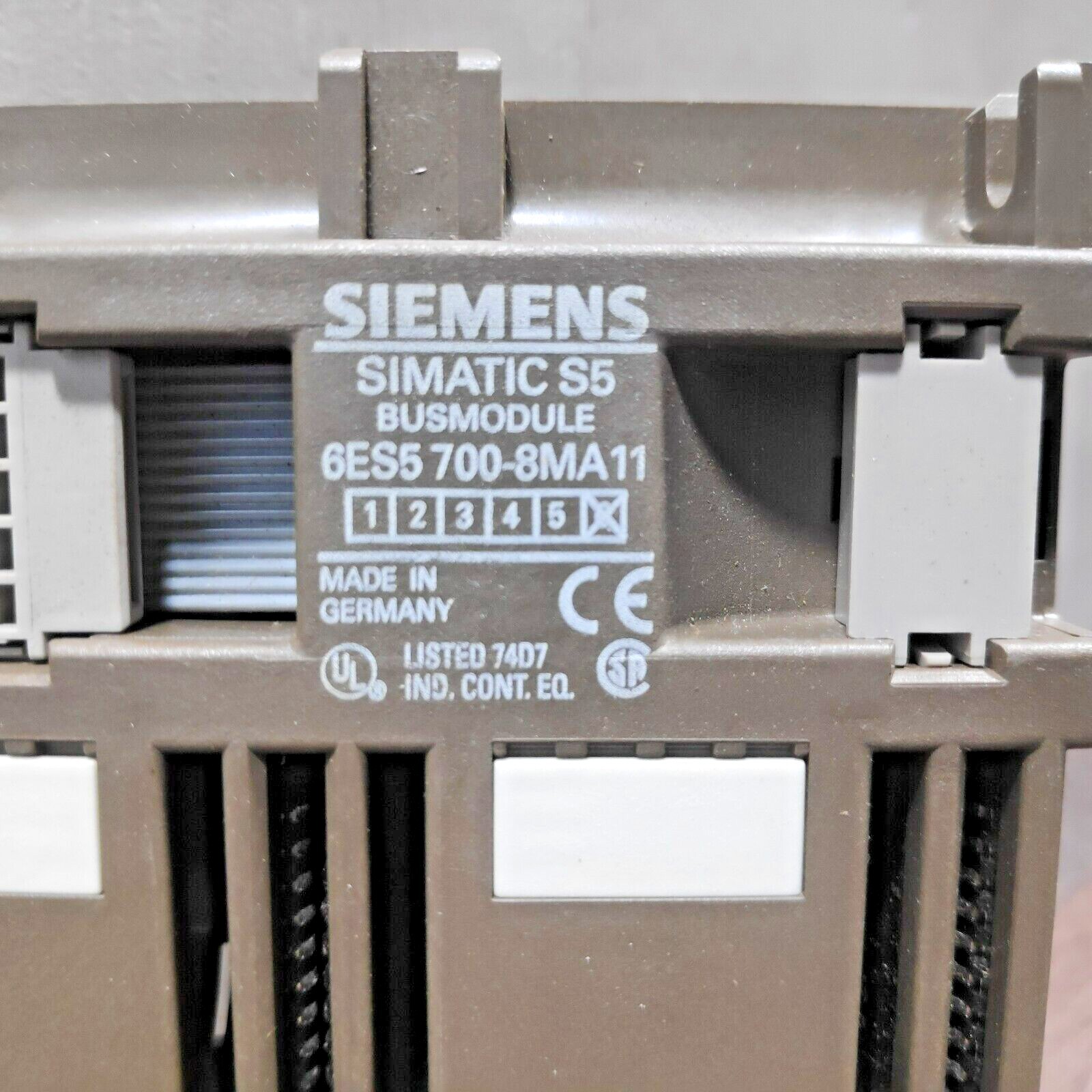 NEW OPEN BOX | SIEMENS 6ES5700-8MA11