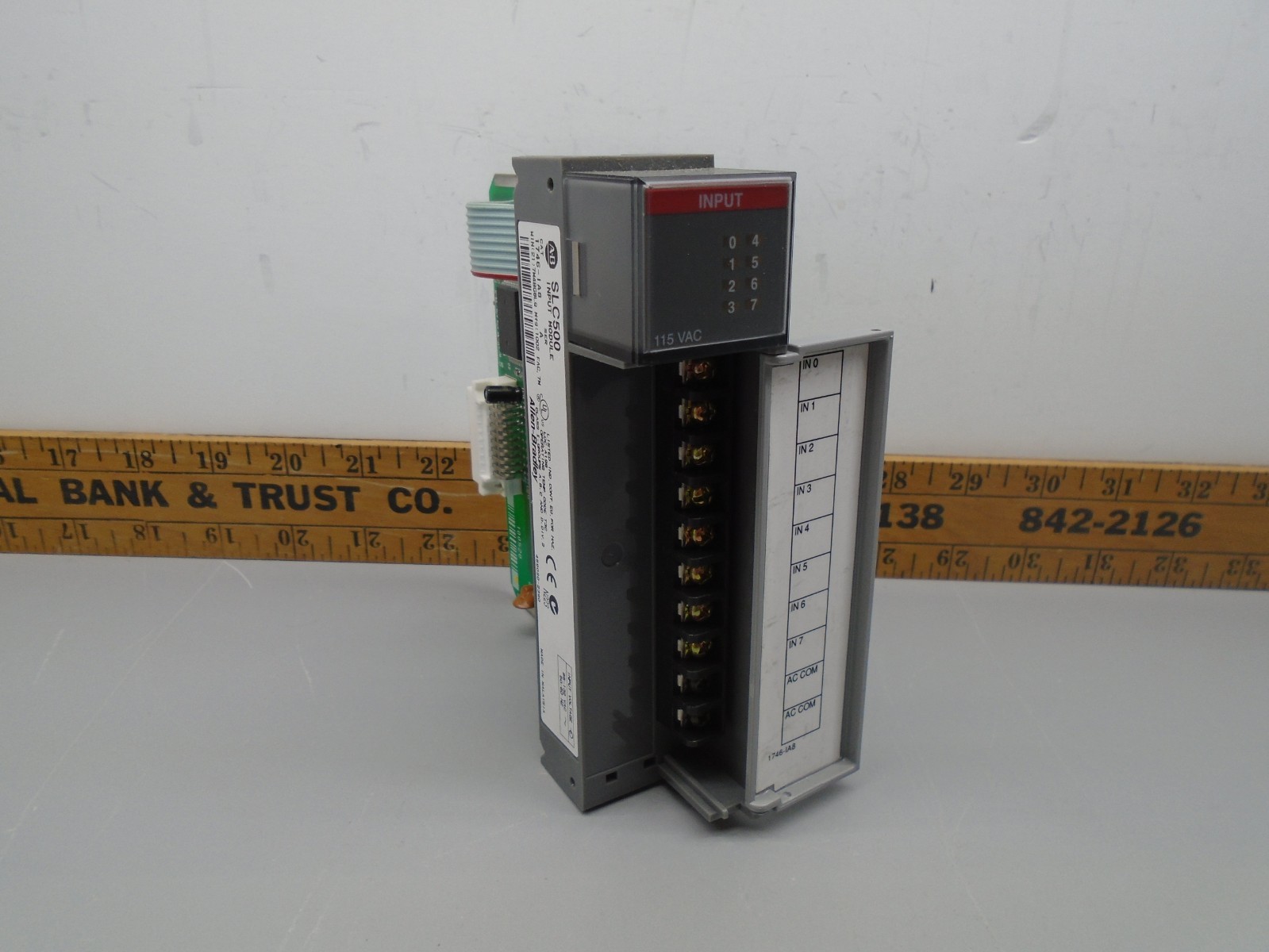 1746-IA8 Allen Bradley SLC 500 AC Input Module 1746-1A8 W174