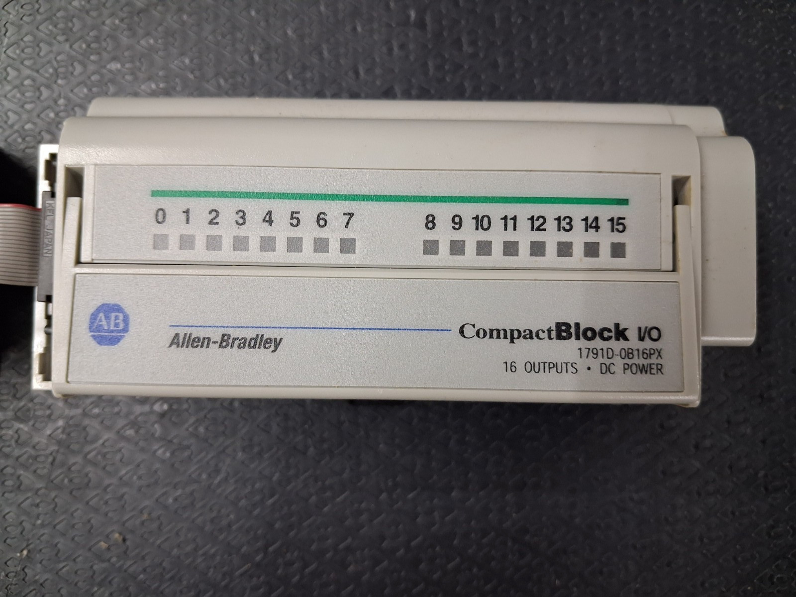 Allen-Bradley 1791D-16B0 Compact Block I/O with 1791D-OB16PX