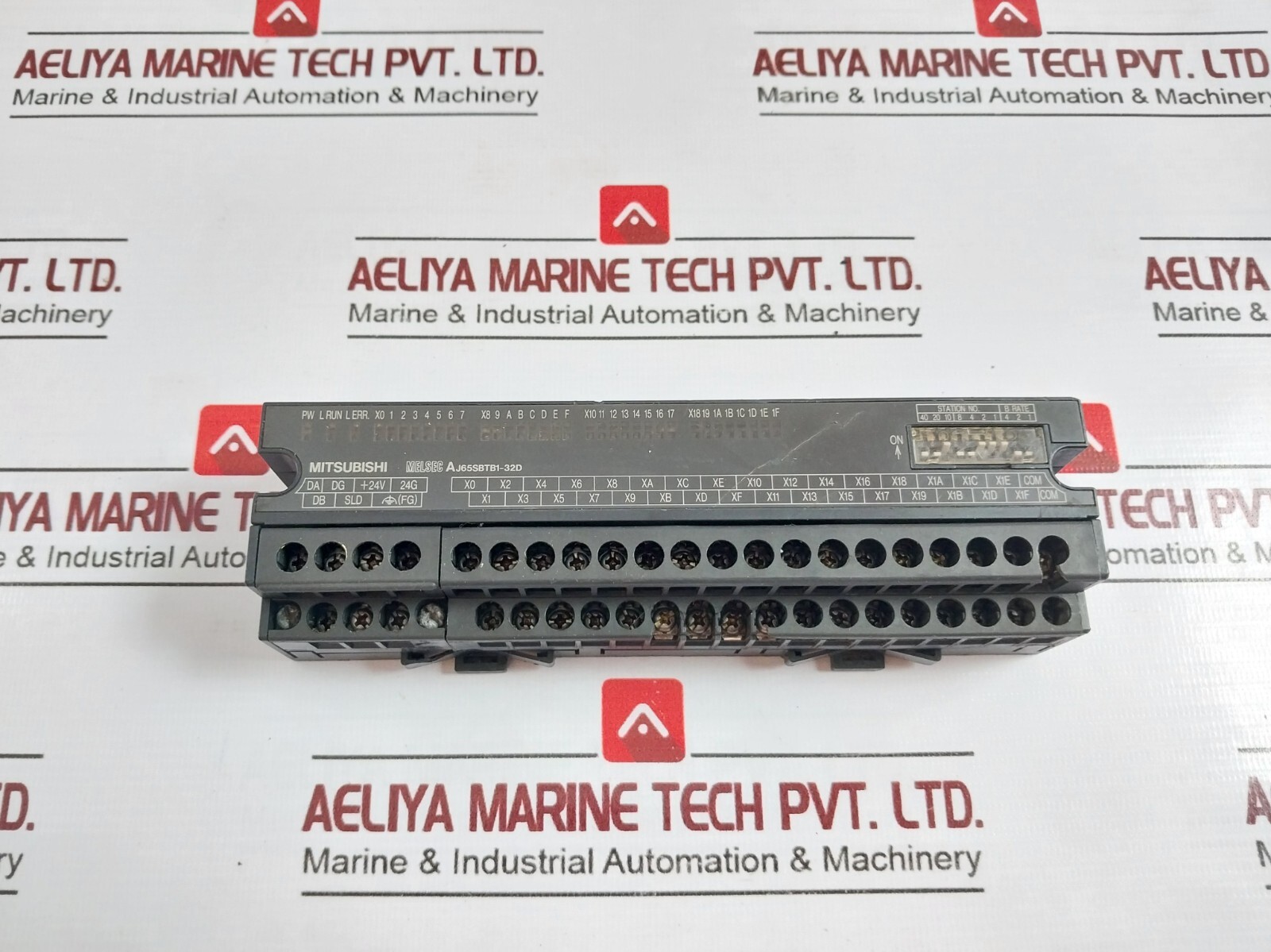 Mitsubishi Electric AJ65SBTB1-32D PLC CC-Link compact I/O module 24VDC 7MA