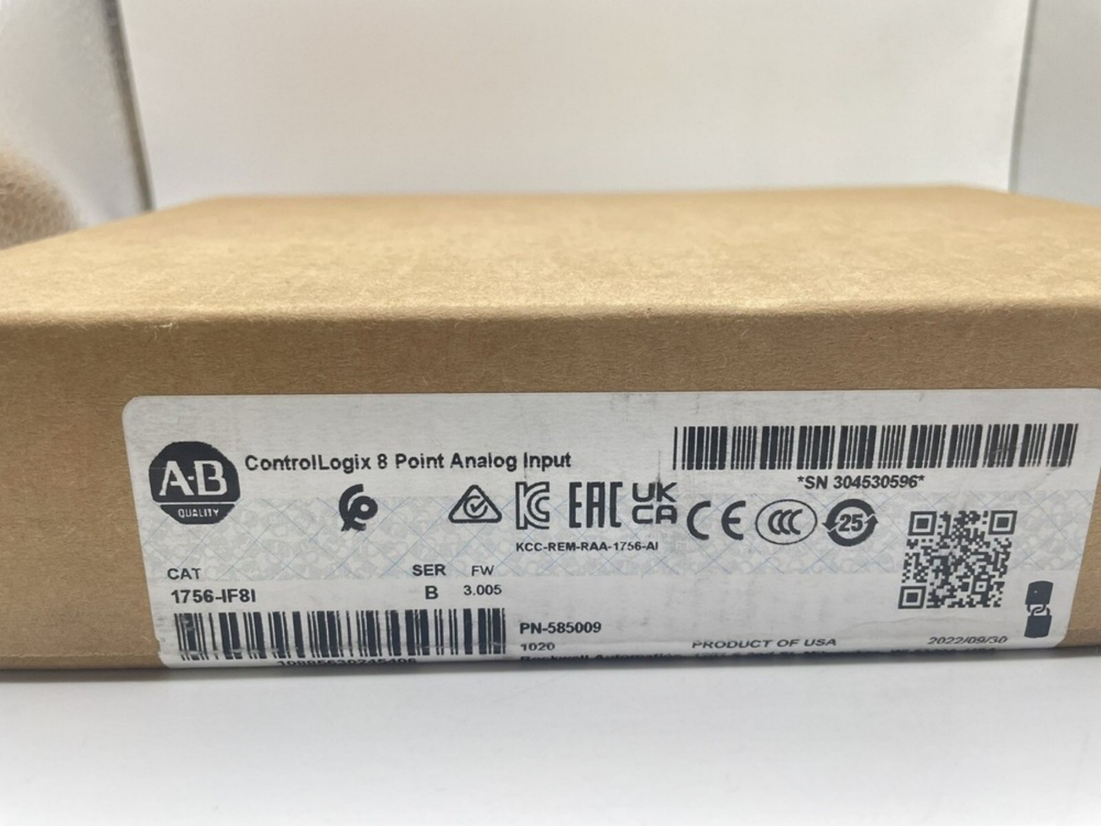 New in Box AB 1756-IF8I/B ControlLogix 8 Point Analog Input 1756IF8I serB US