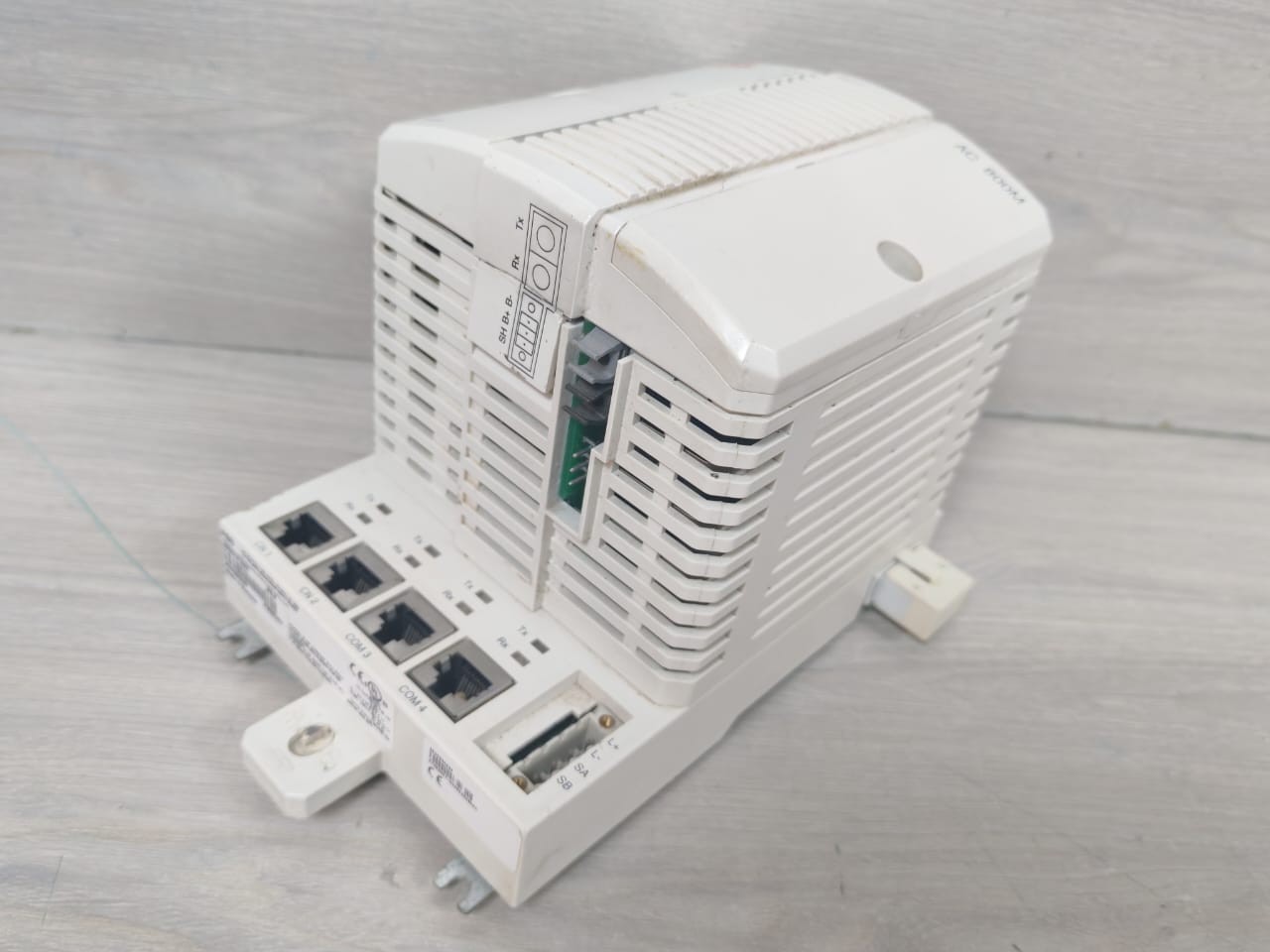 ABB AC 800M/PM860 3BSE018110R1 PR;G PROCESSOR WITH 3BSE018100R1/PM860K01 BASE