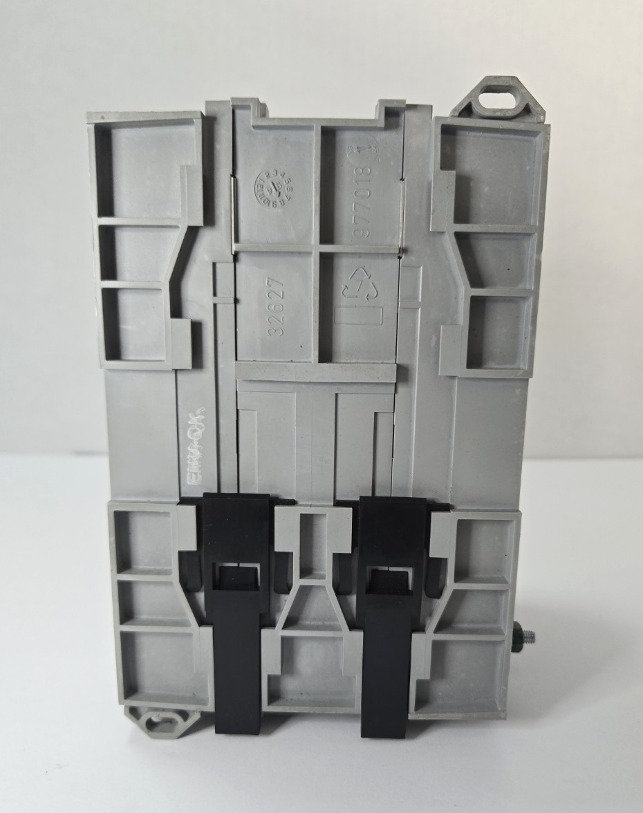 Allen-Bradley 1791-16AC Series B Block 16 I/O Module