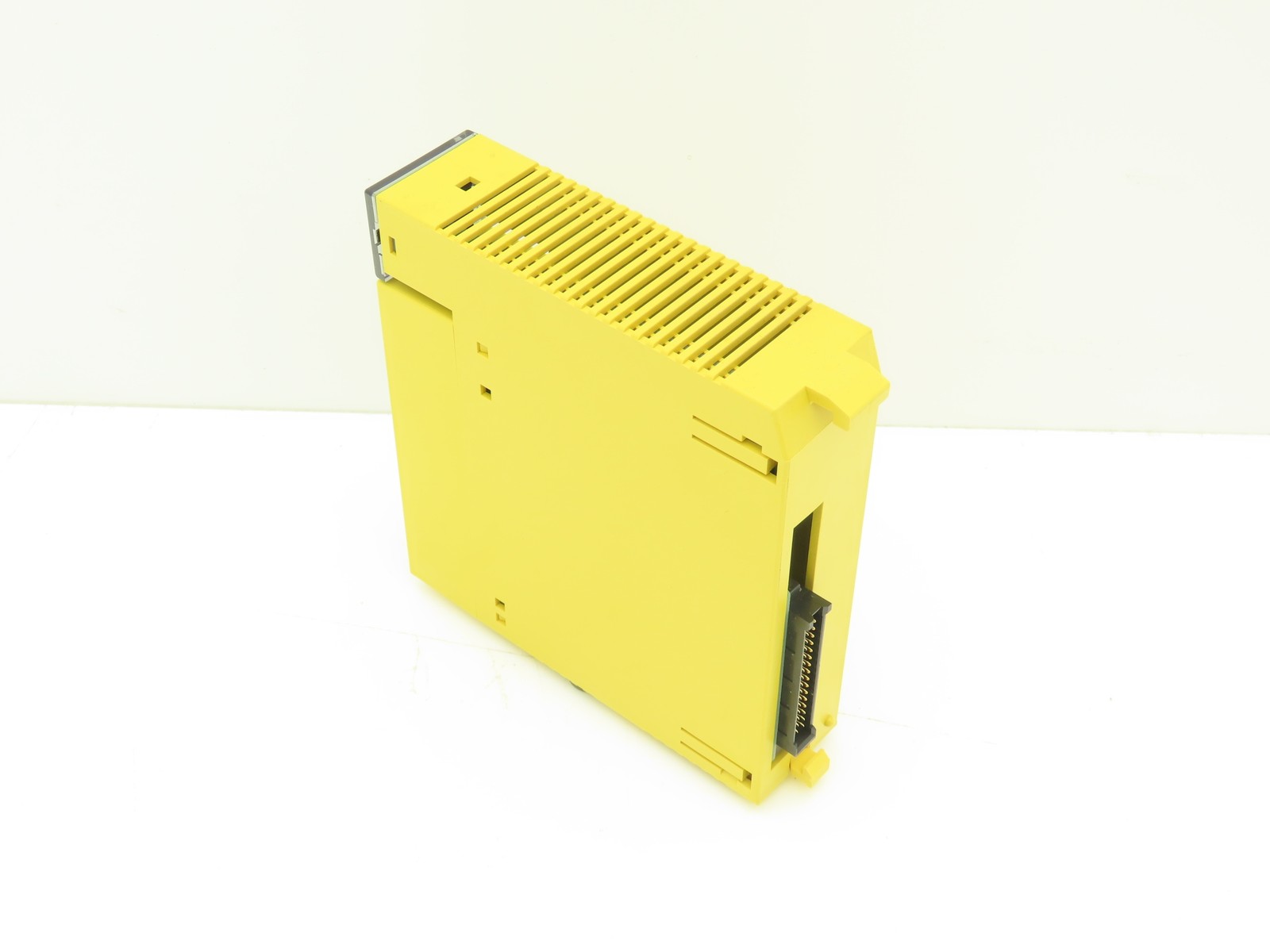 Fanuc A03B-0819-C015 I/O Input Output Interface Module 24VDC AIF01D