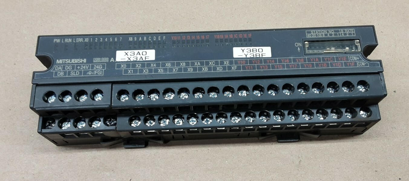 Mitsubishi Input Unit AJ65SBTB1-32D1 24VDC #3006A29