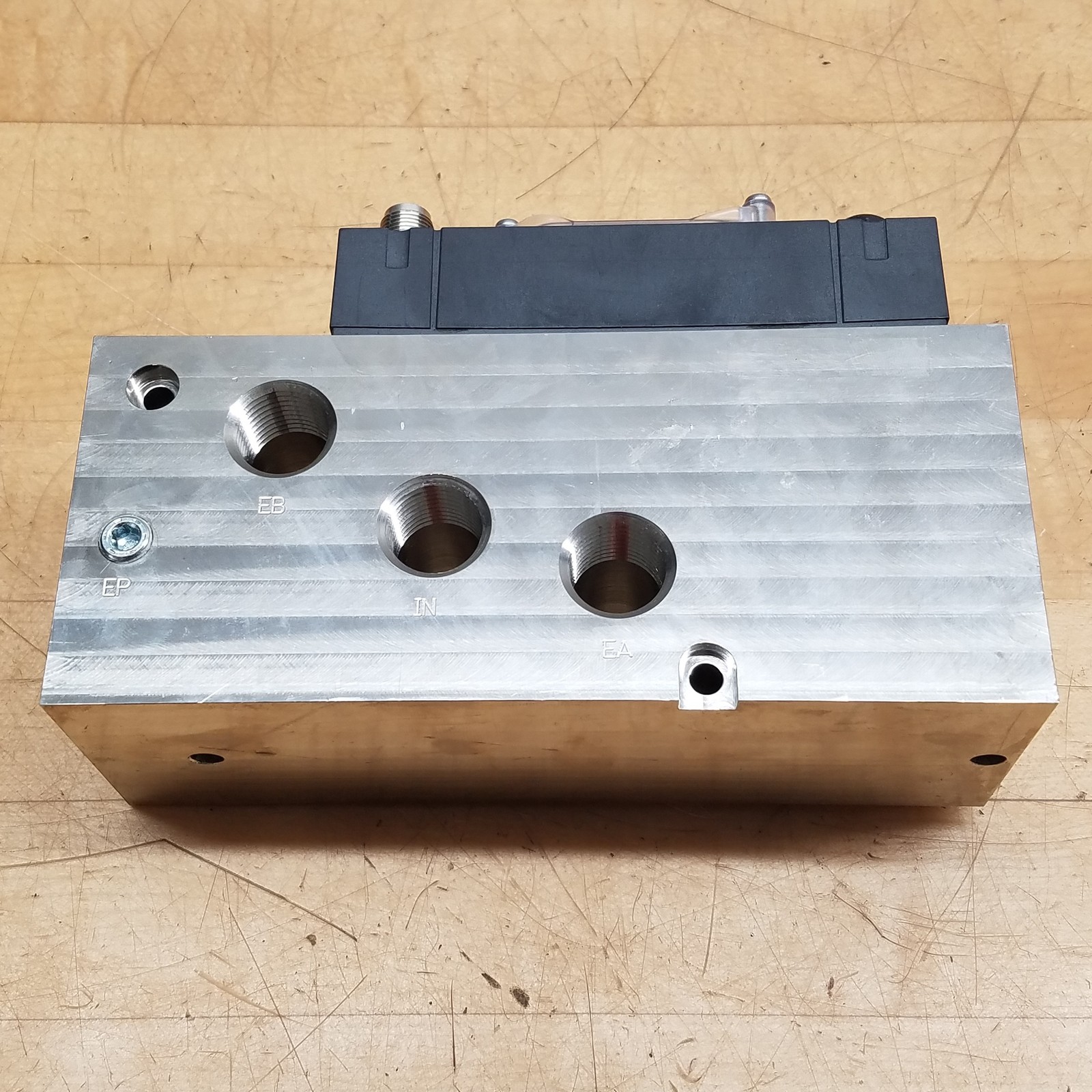 Murr Elektronik 55205 Manifold Module For MAC Valves W/ Manifold, MMM-E DO16